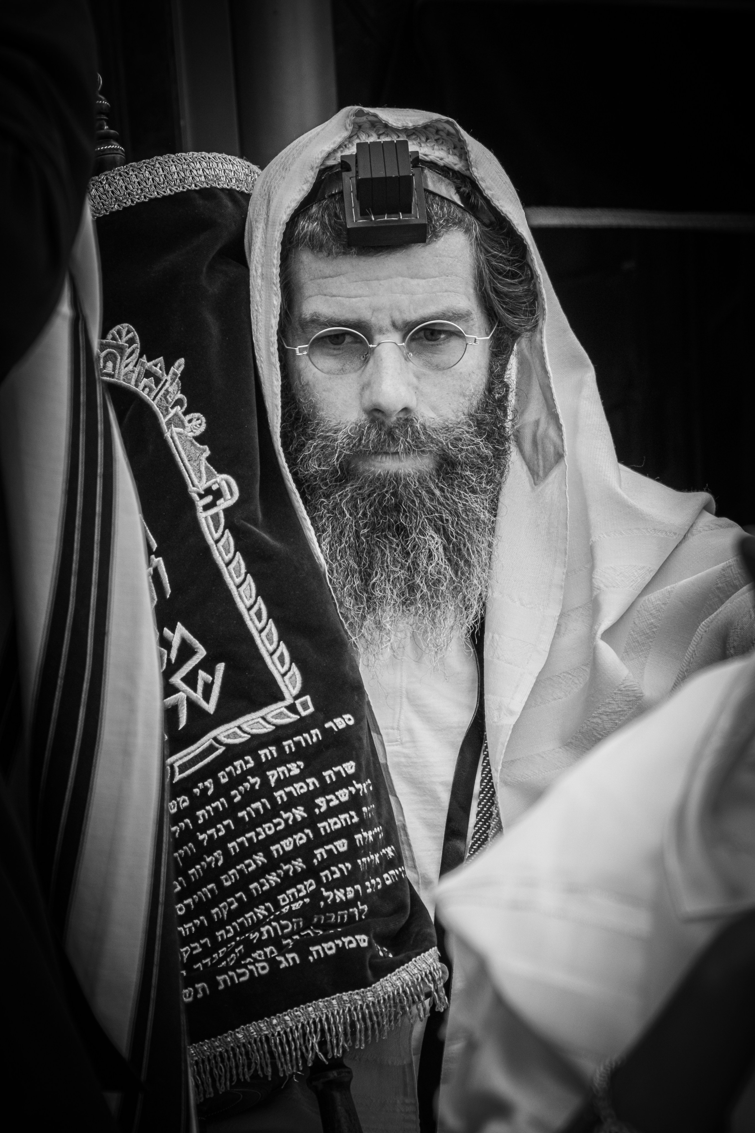 Middle East Photo Agency — Photography & Event Magnets — סוכנות צילום והדפסת מגנטים לאירועים