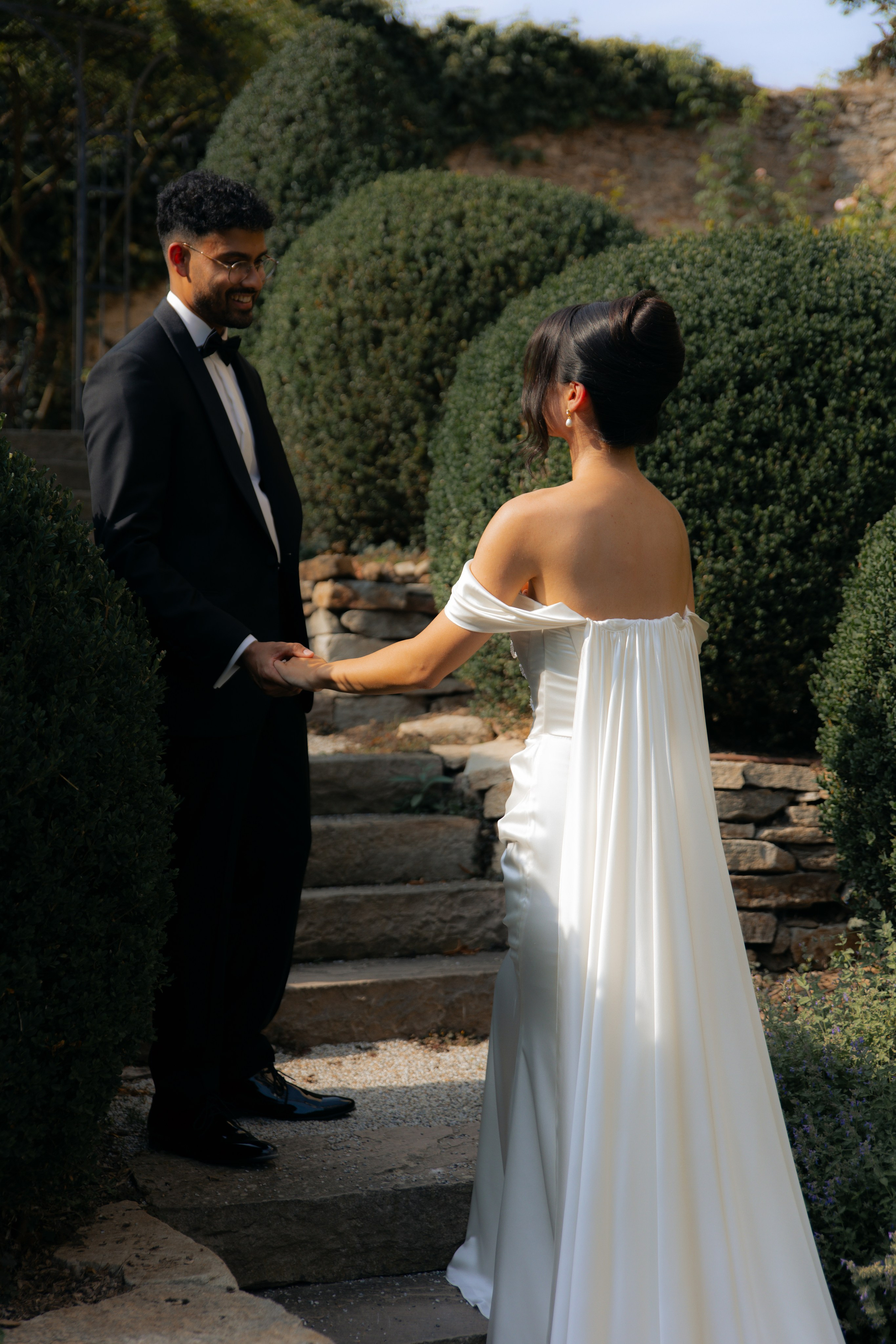 Elegant Castle Wedding in Austria | Alwin & Ruth’s Fairytale Celebration. Wedding photographer and videographer based in Timisoara, Romania