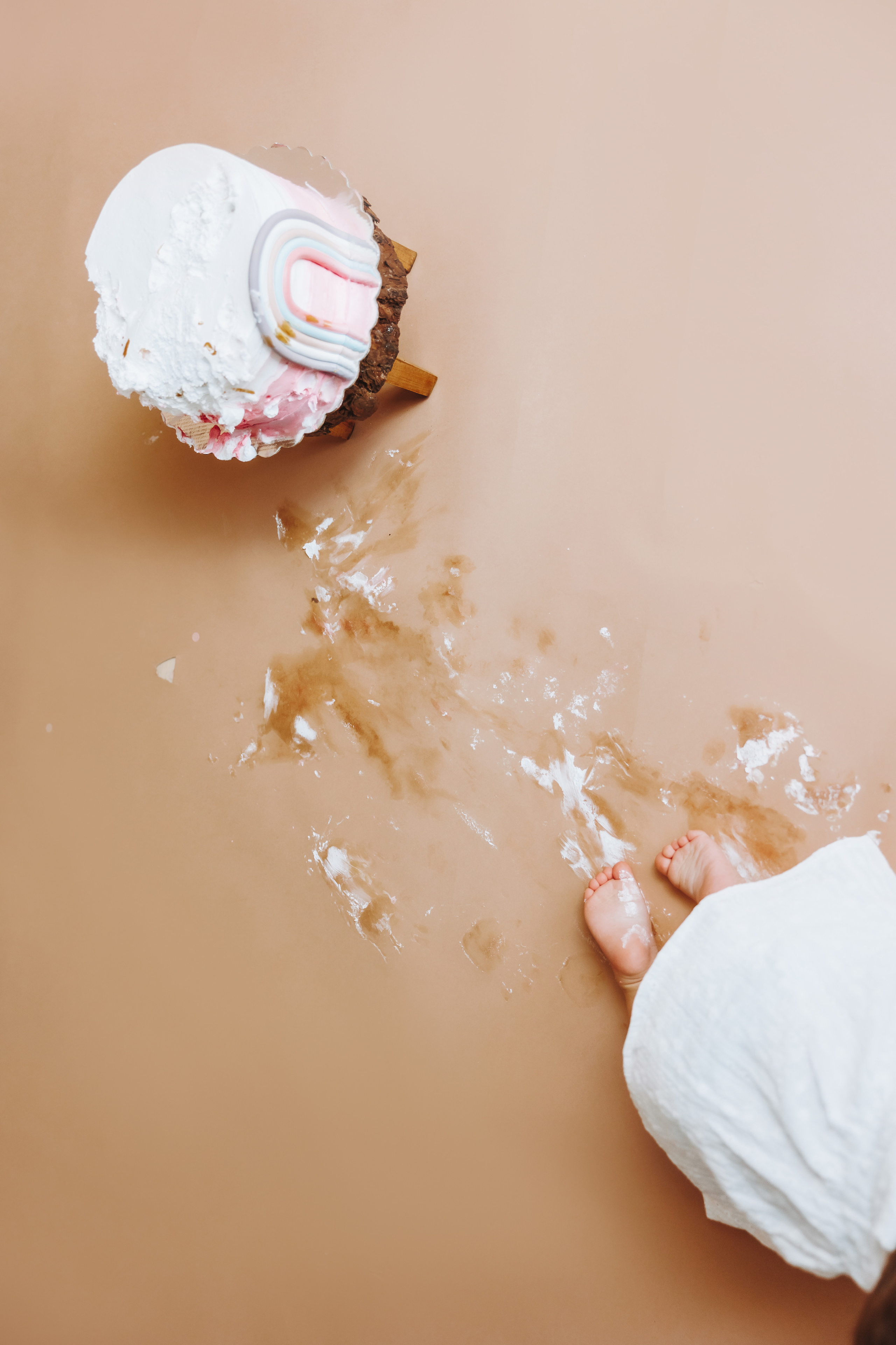 Smash Cake. Фотограф Ирина Йотова
