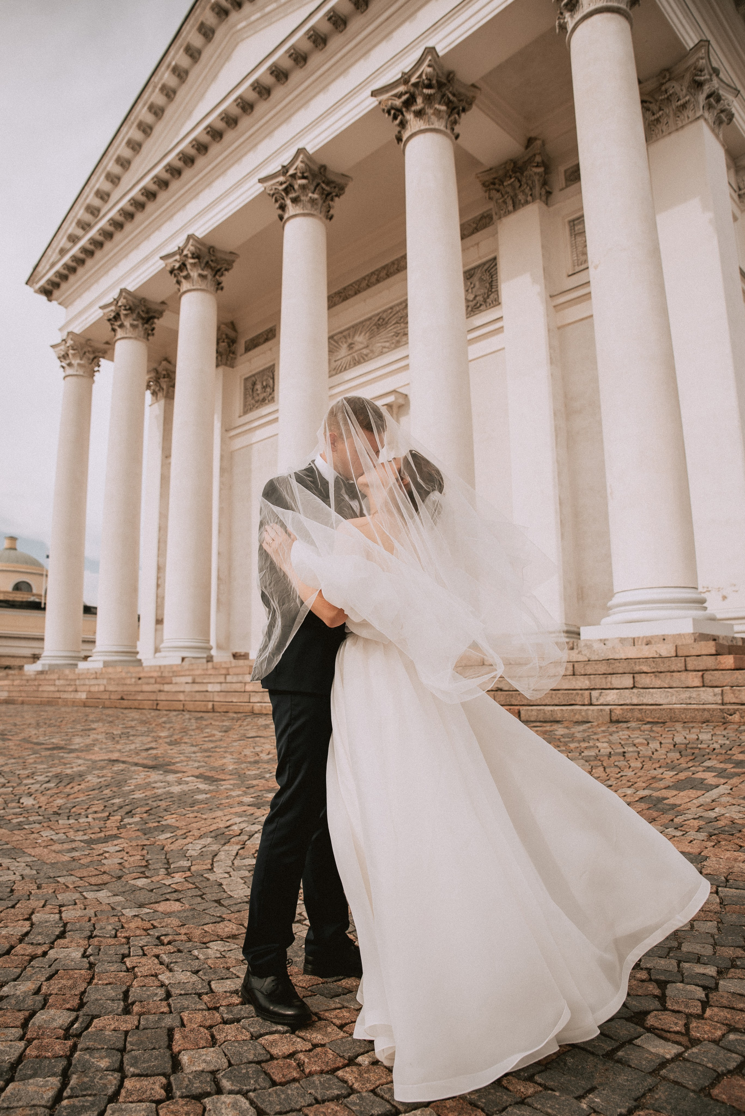 Aigul Photography — wedding, newborn, and family photographer