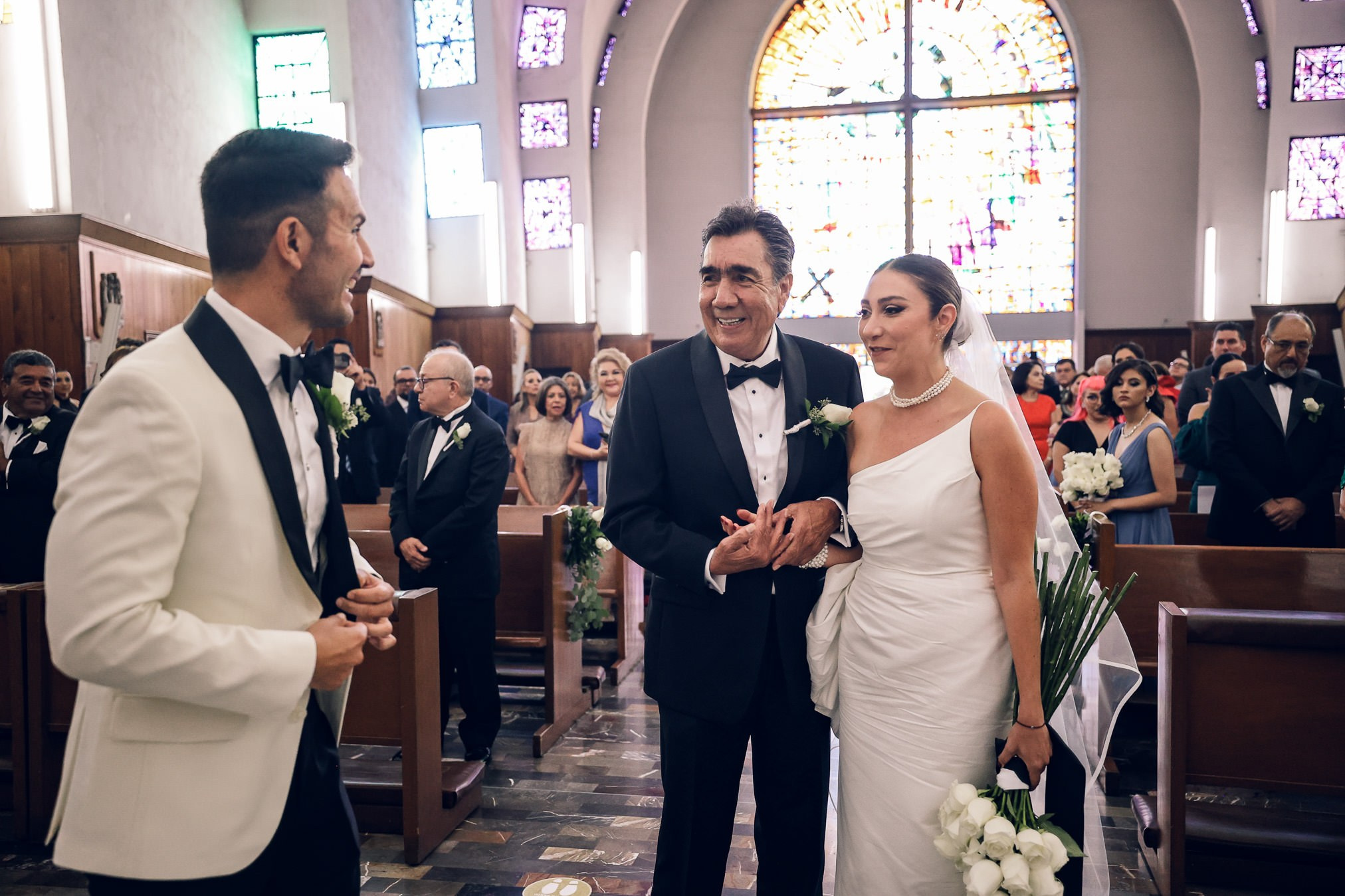 Tijuana Antiguo cine Bujazan, Boda Sherlinne y Joaquin. Estudio de fotografia en Tijuana