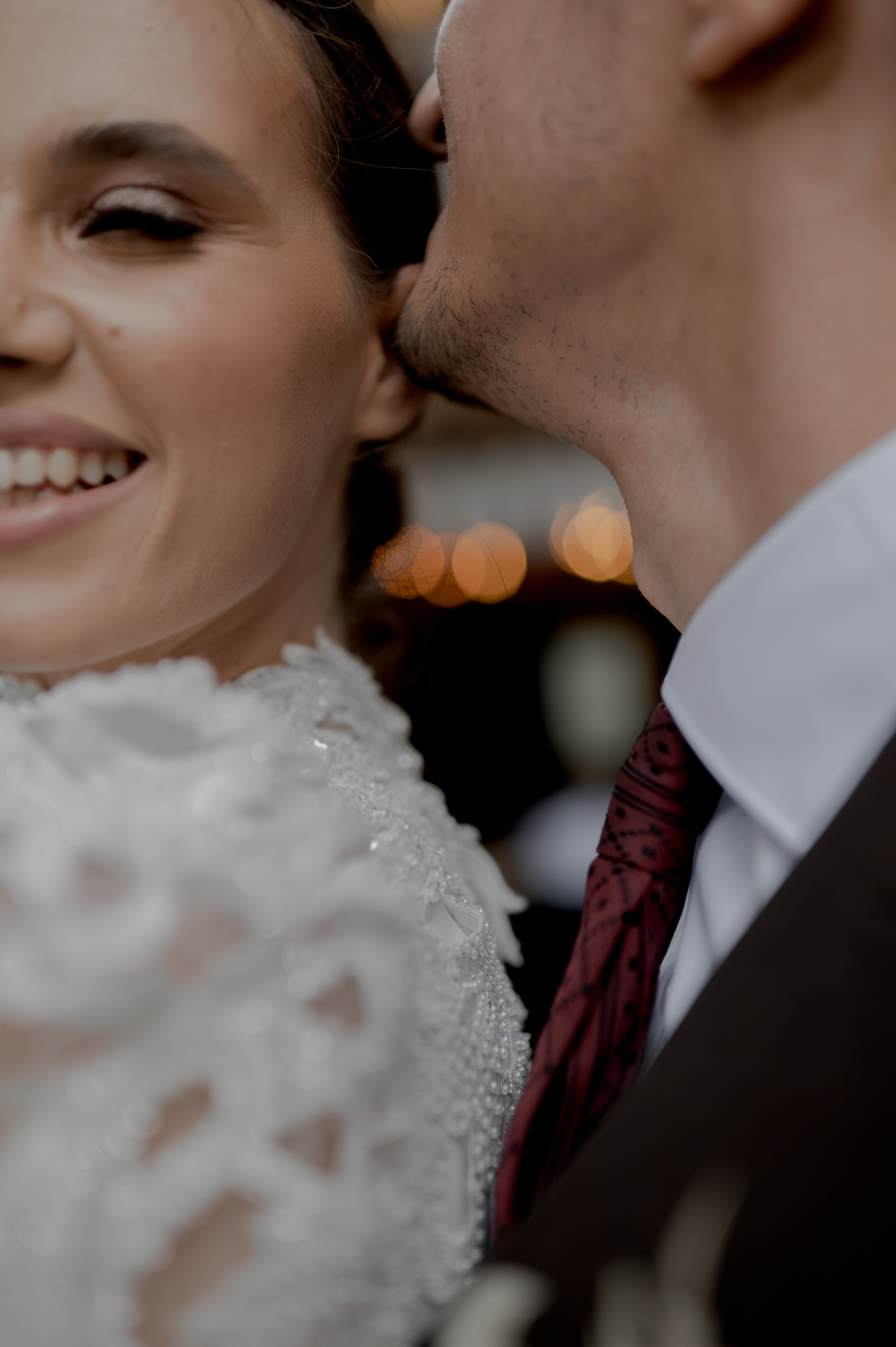 Boho barn wedding in Romania at Papadia Village, Dolj. Wedding photographer and videographer based in Timisoara, Romania