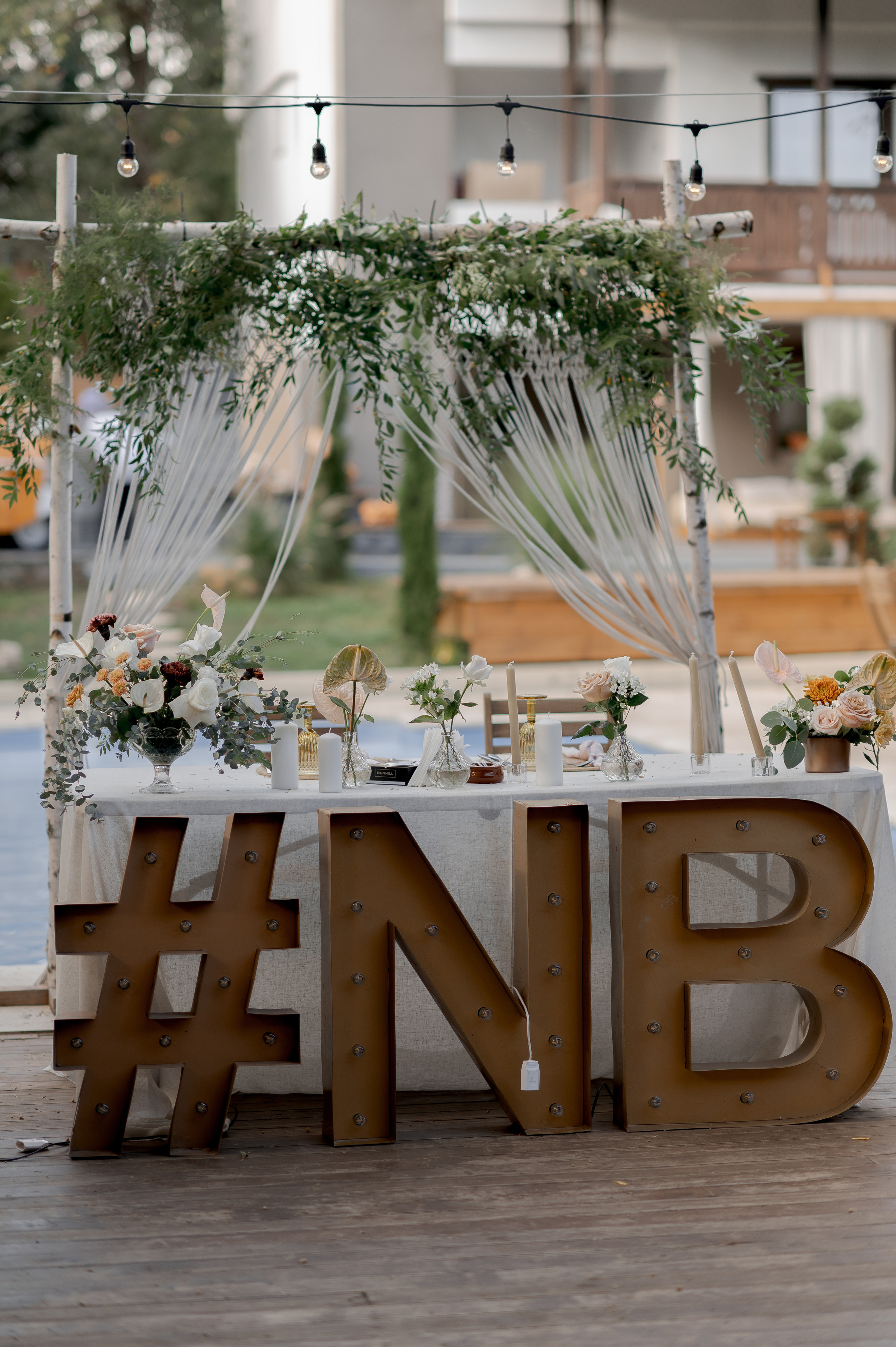 Boho barn wedding in Romania at Papadia Village, Dolj. Wedding photographer and videographer based in Timisoara, Romania