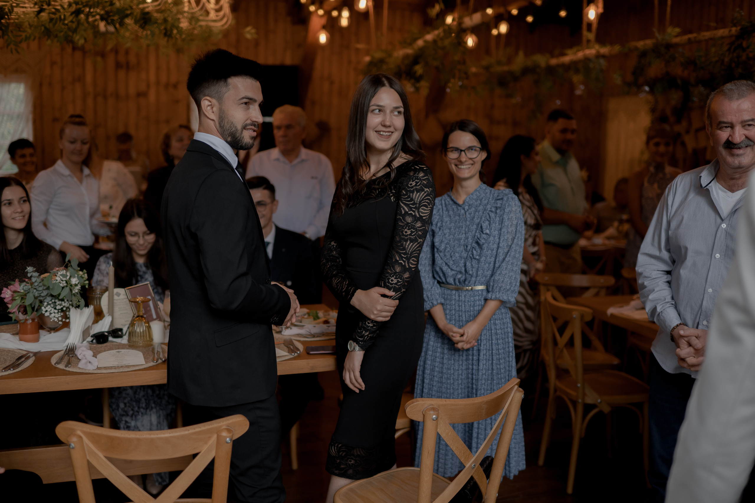 Boho barn wedding in Romania at Papadia Village, Dolj. Wedding photographer and videographer based in Timisoara, Romania