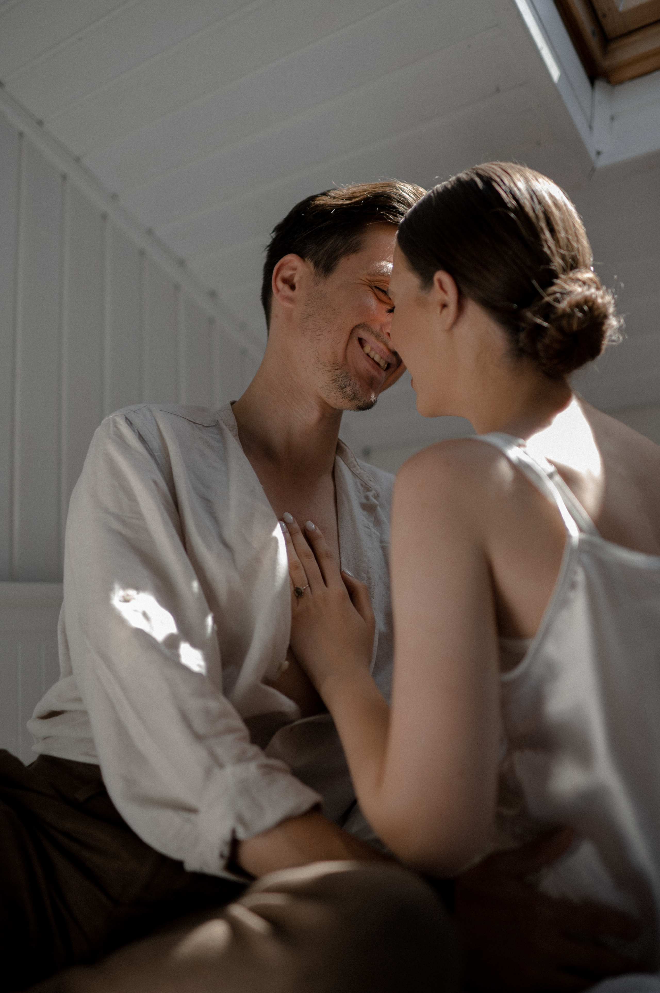 Boho barn wedding in Romania at Papadia Village, Dolj. Wedding photographer and videographer based in Timisoara, Romania