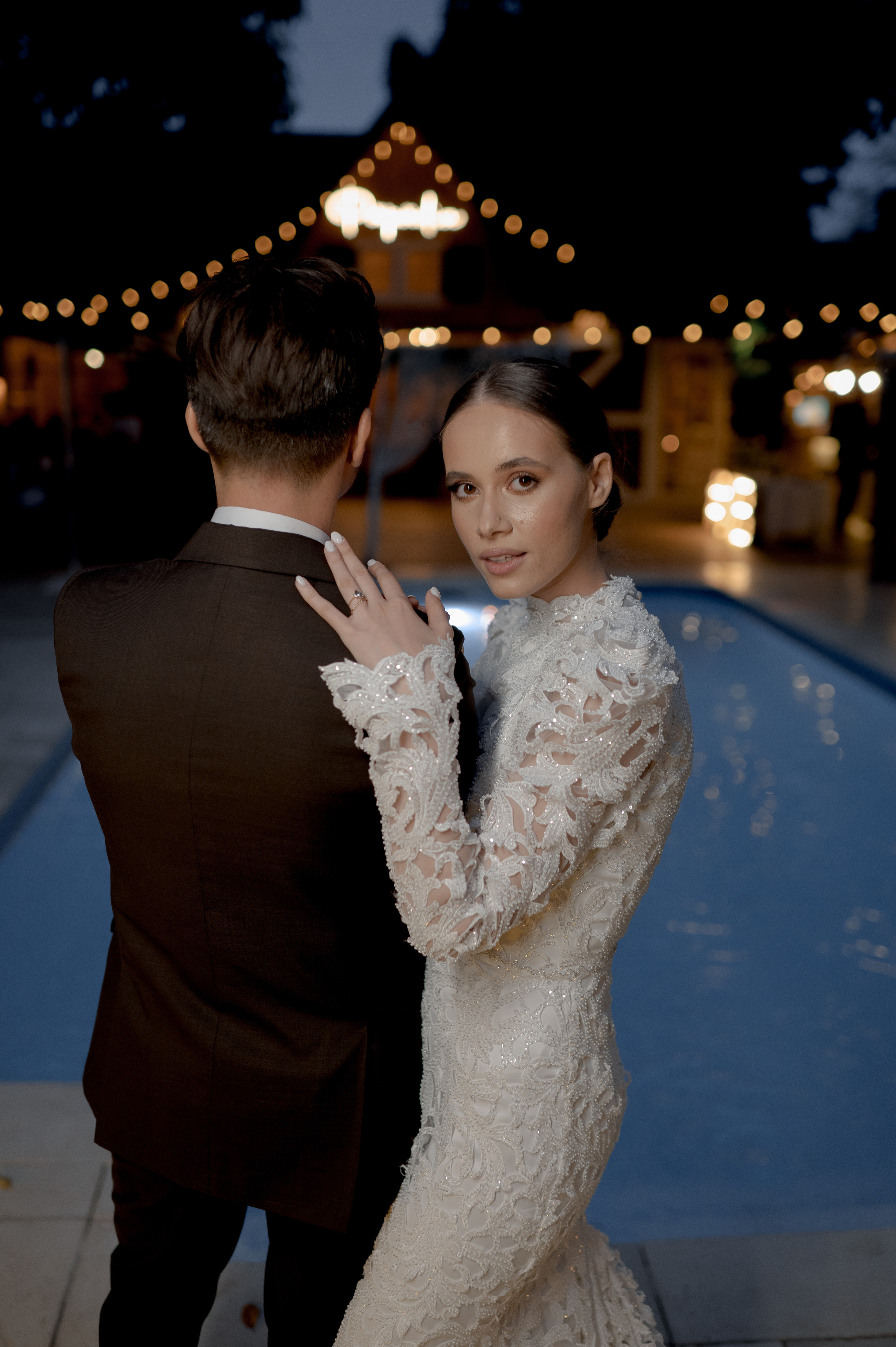 Boho barn wedding in Romania at Papadia Village, Dolj. Wedding photographer and videographer based in Timisoara, Romania