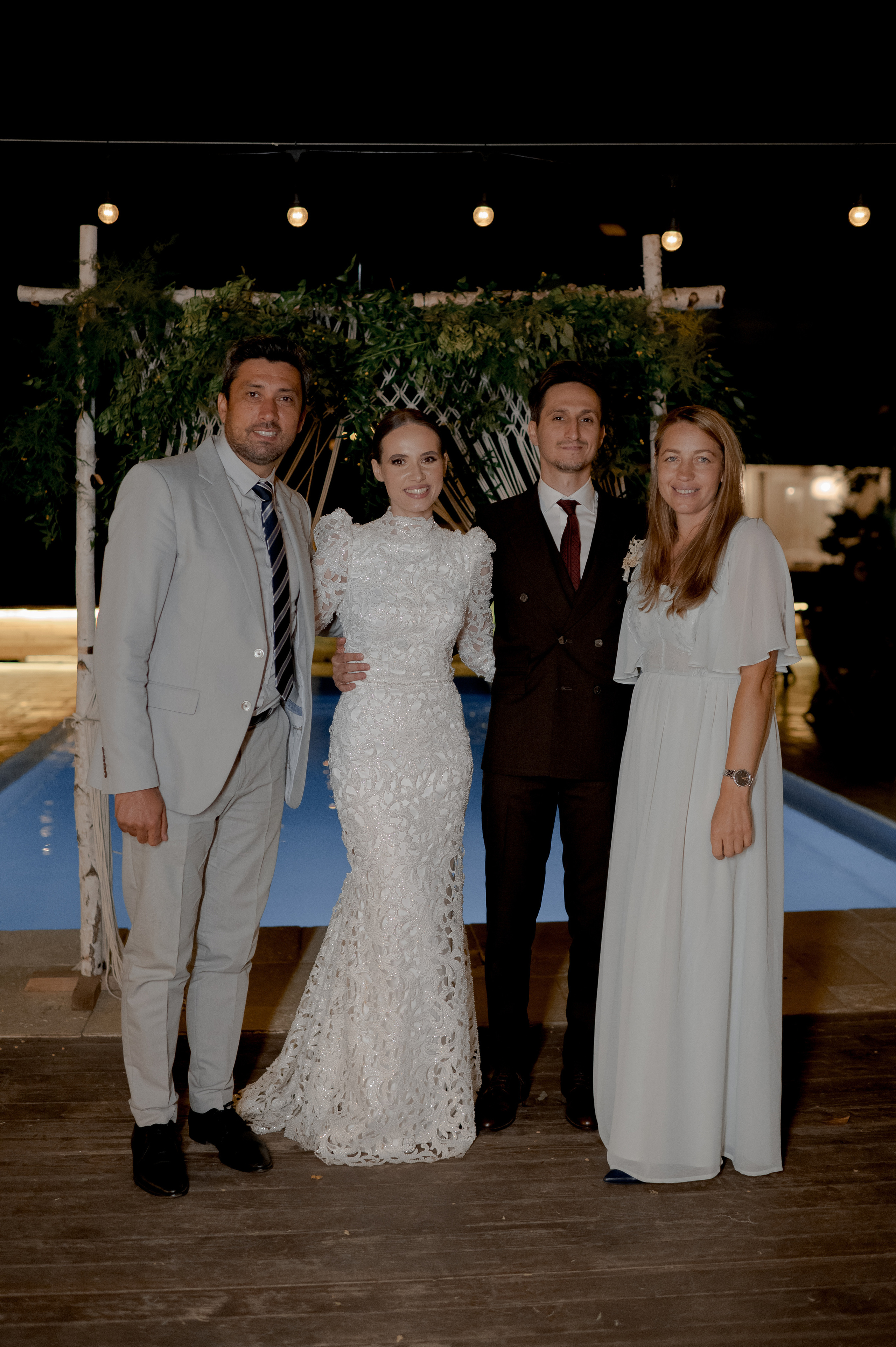 Boho barn wedding in Romania at Papadia Village, Dolj. Wedding photographer and videographer based in Timisoara, Romania