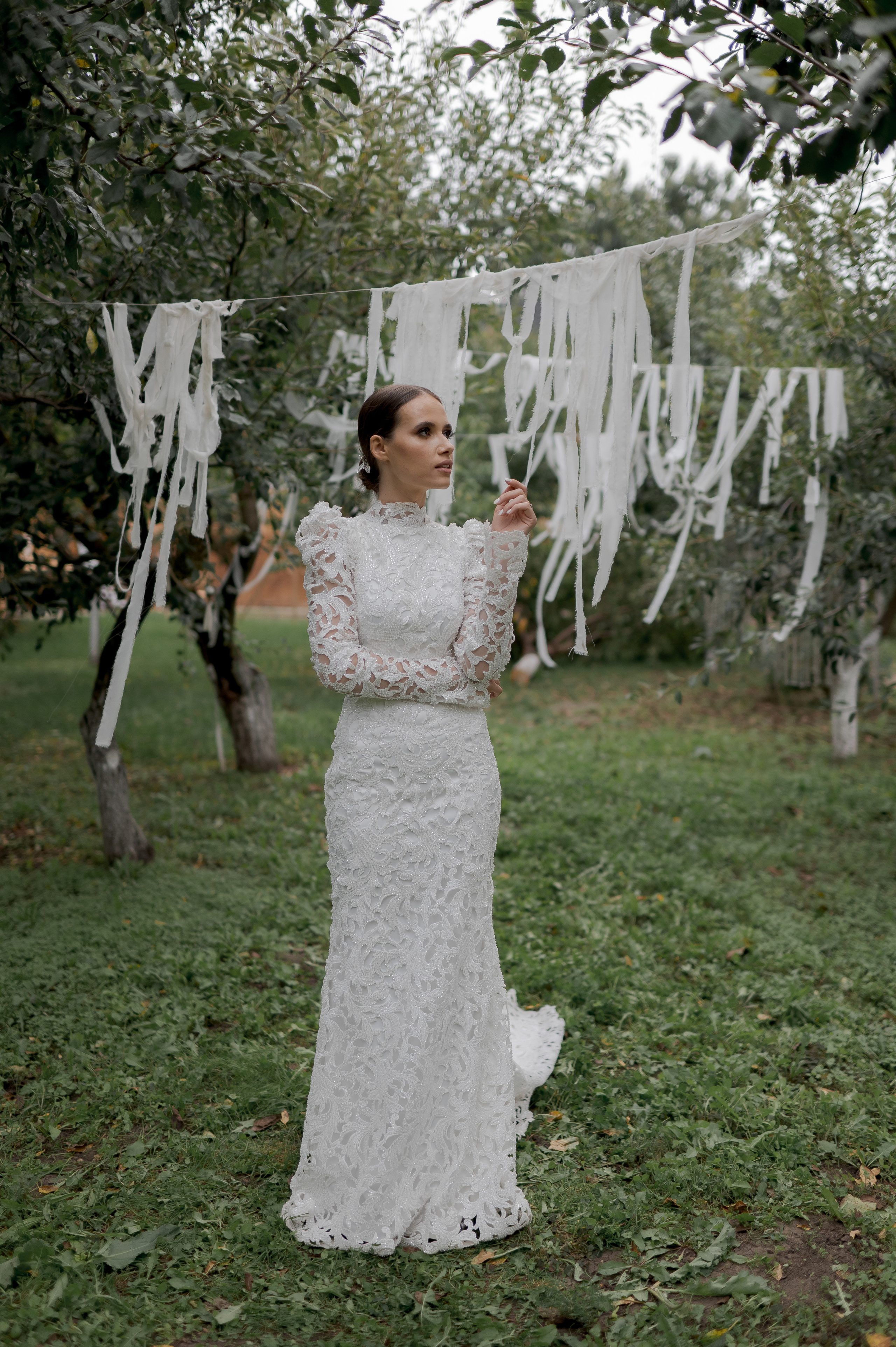 Boho barn wedding in Romania at Papadia Village, Dolj. Wedding photographer and videographer based in Timisoara, Romania