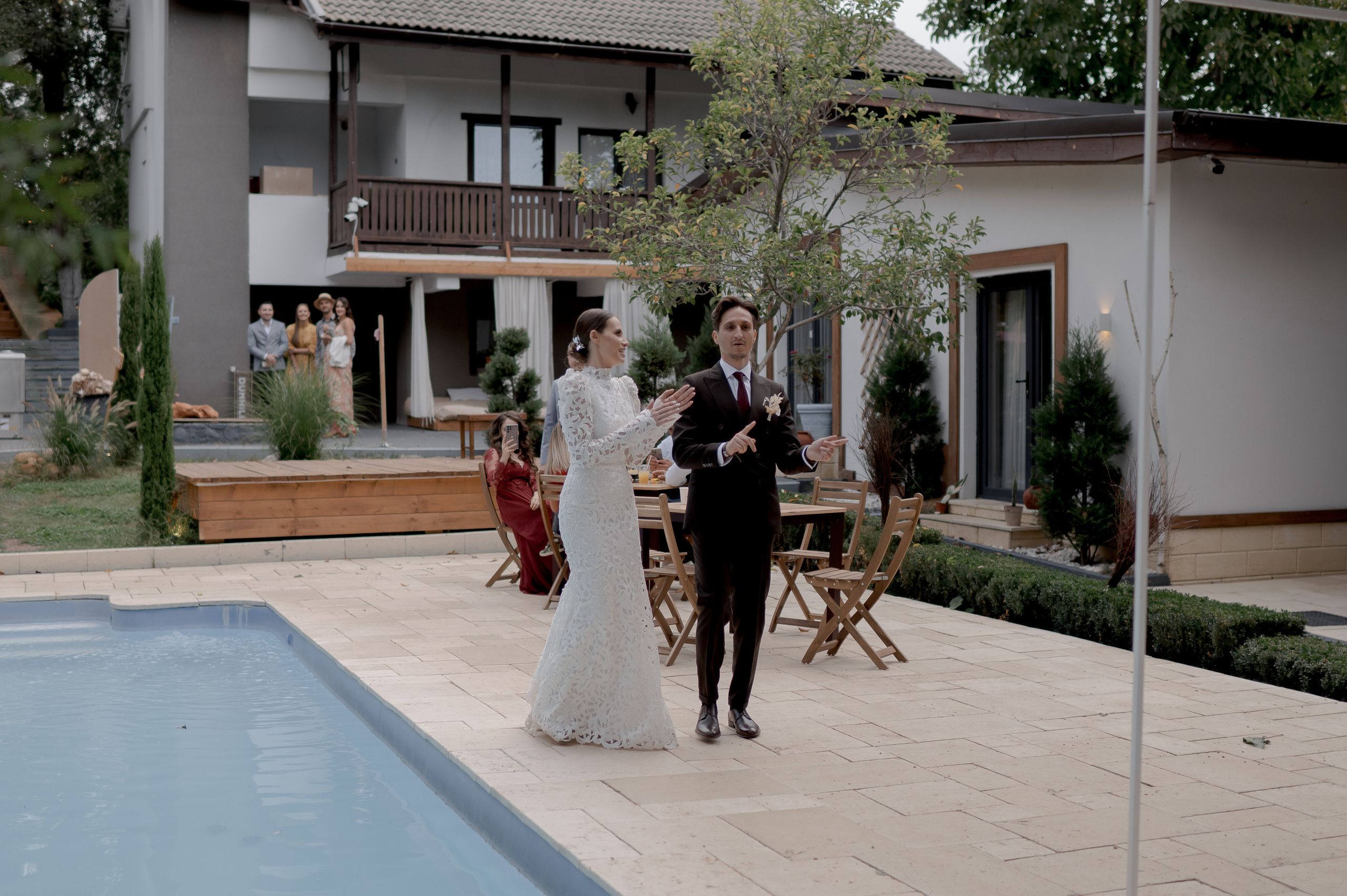 Boho barn wedding in Romania at Papadia Village, Dolj. Wedding photographer and videographer based in Timisoara, Romania