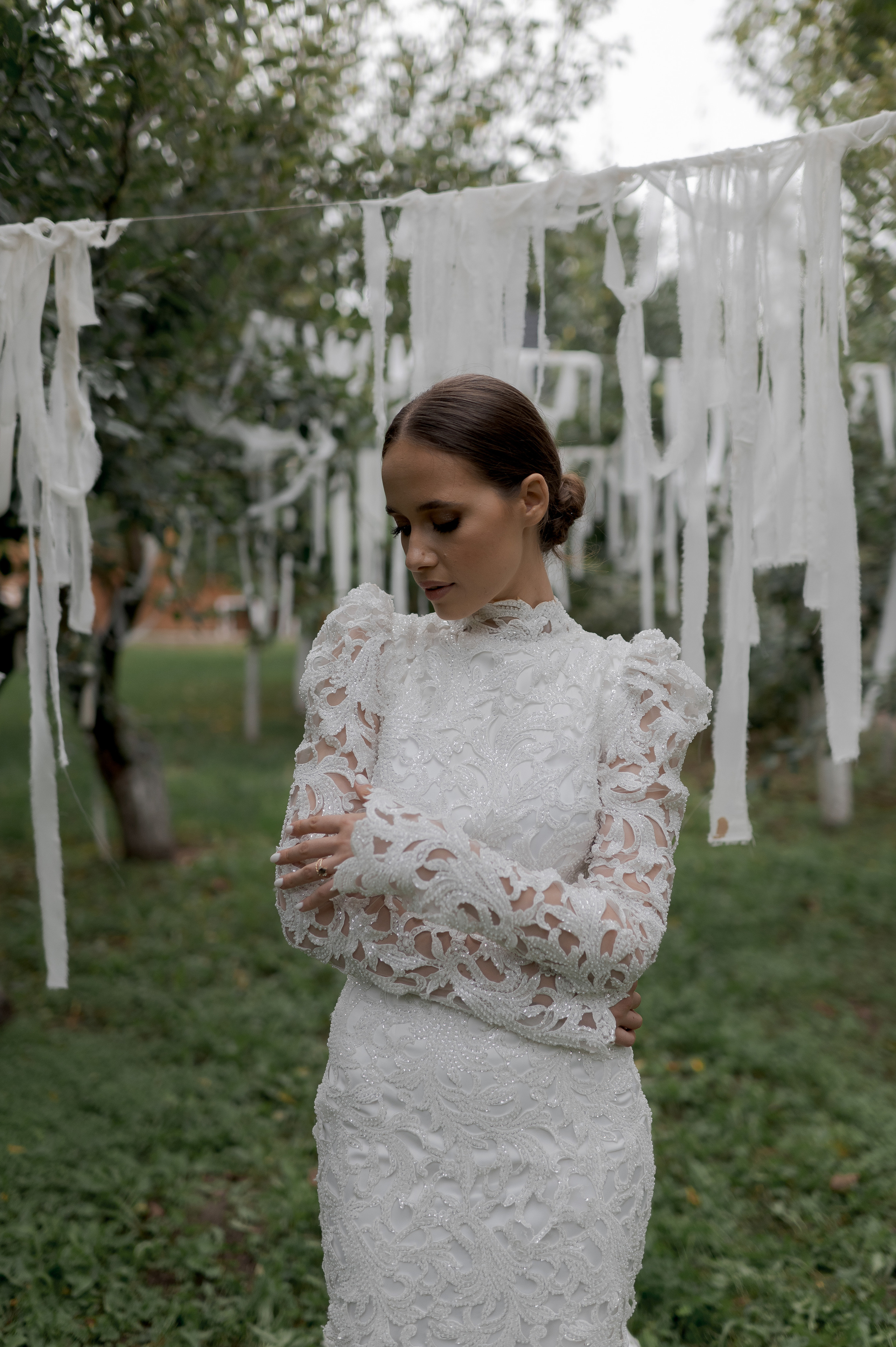 Boho barn wedding in Romania at Papadia Village, Dolj. Wedding photographer and videographer based in Timisoara, Romania
