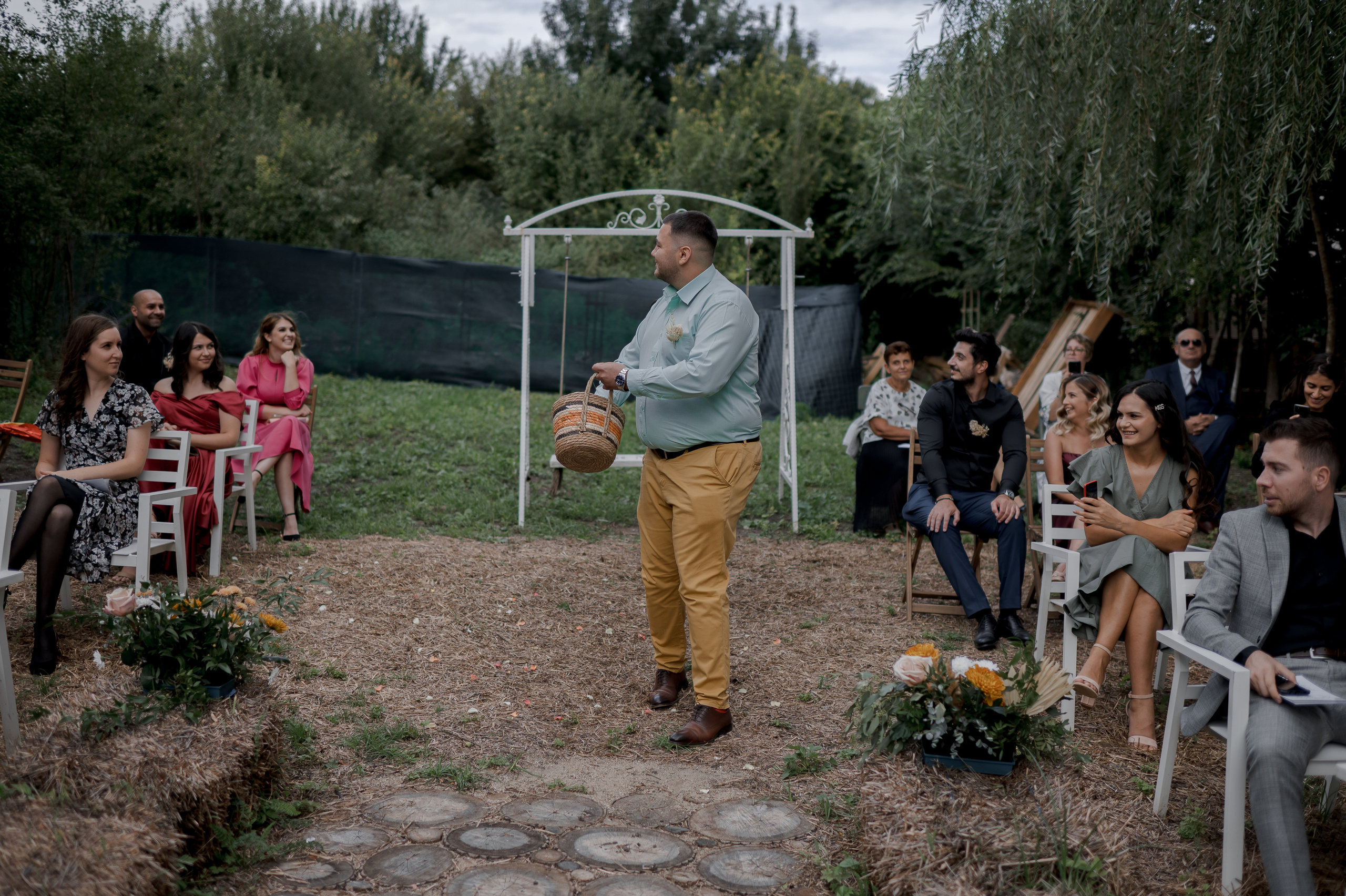 Boho barn wedding in Romania at Papadia Village, Dolj. Wedding photographer and videographer based in Timisoara, Romania