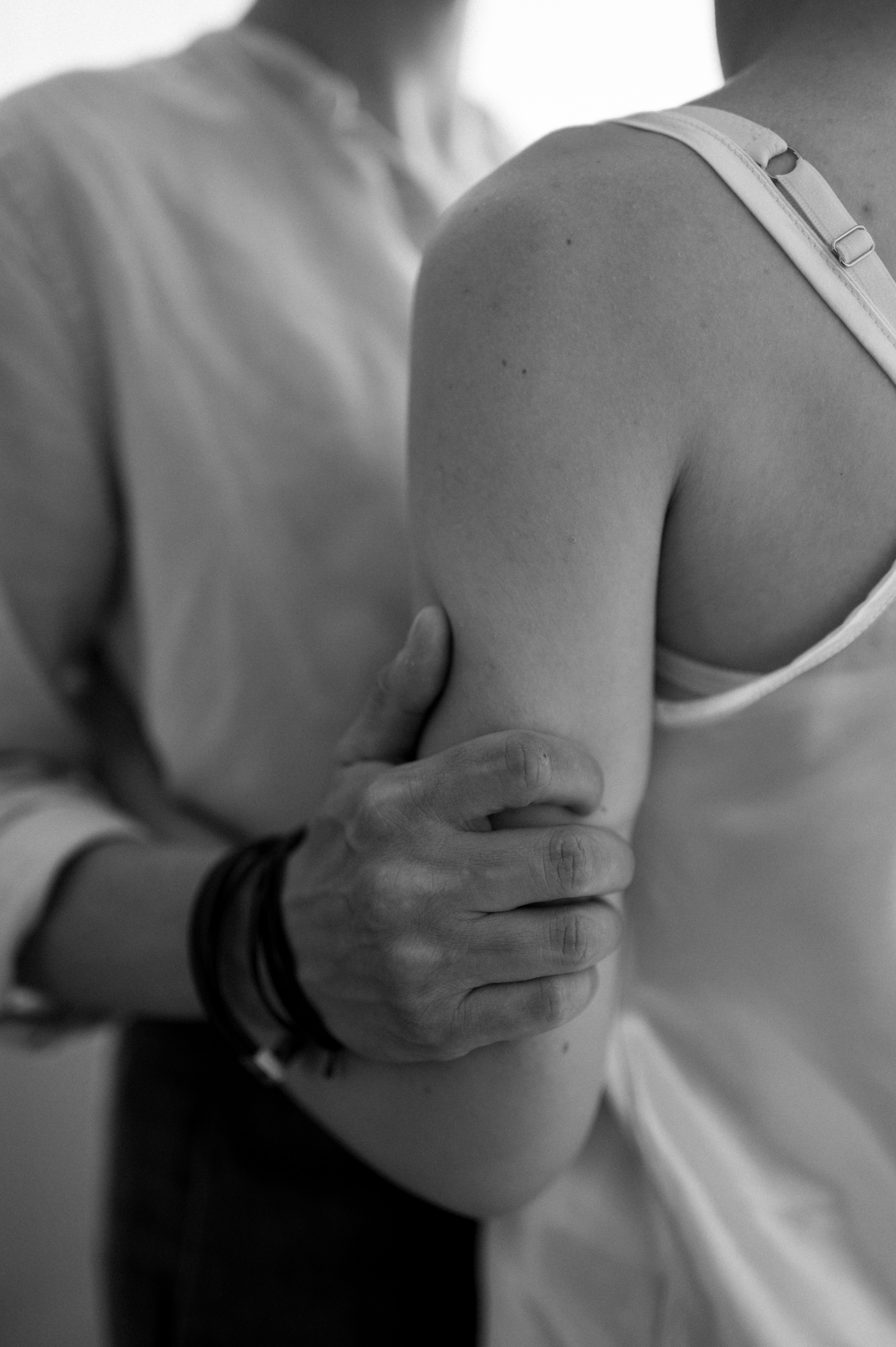 Boho barn wedding in Romania at Papadia Village, Dolj. Wedding photographer and videographer based in Timisoara, Romania