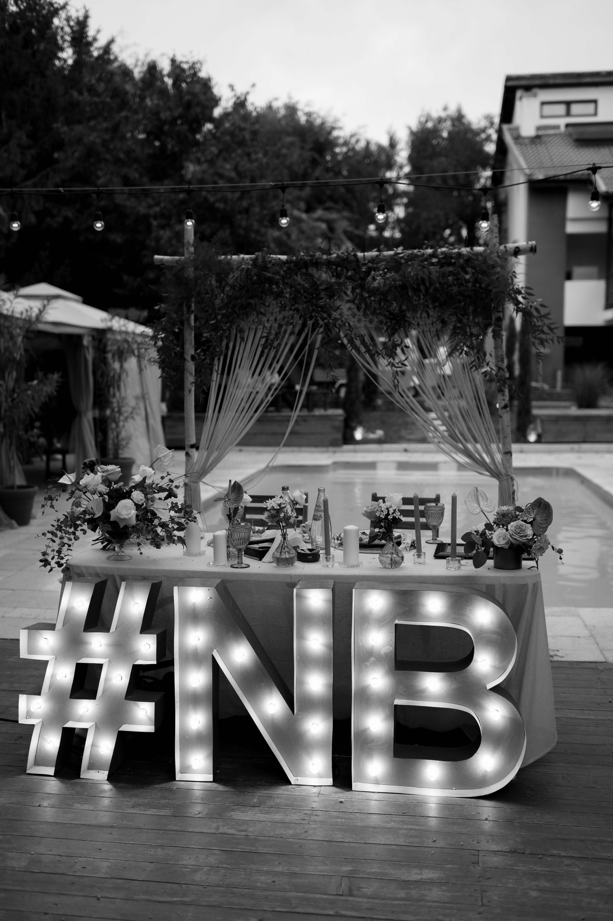 Boho barn wedding in Romania at Papadia Village, Dolj. Wedding photographer and videographer based in Timisoara, Romania