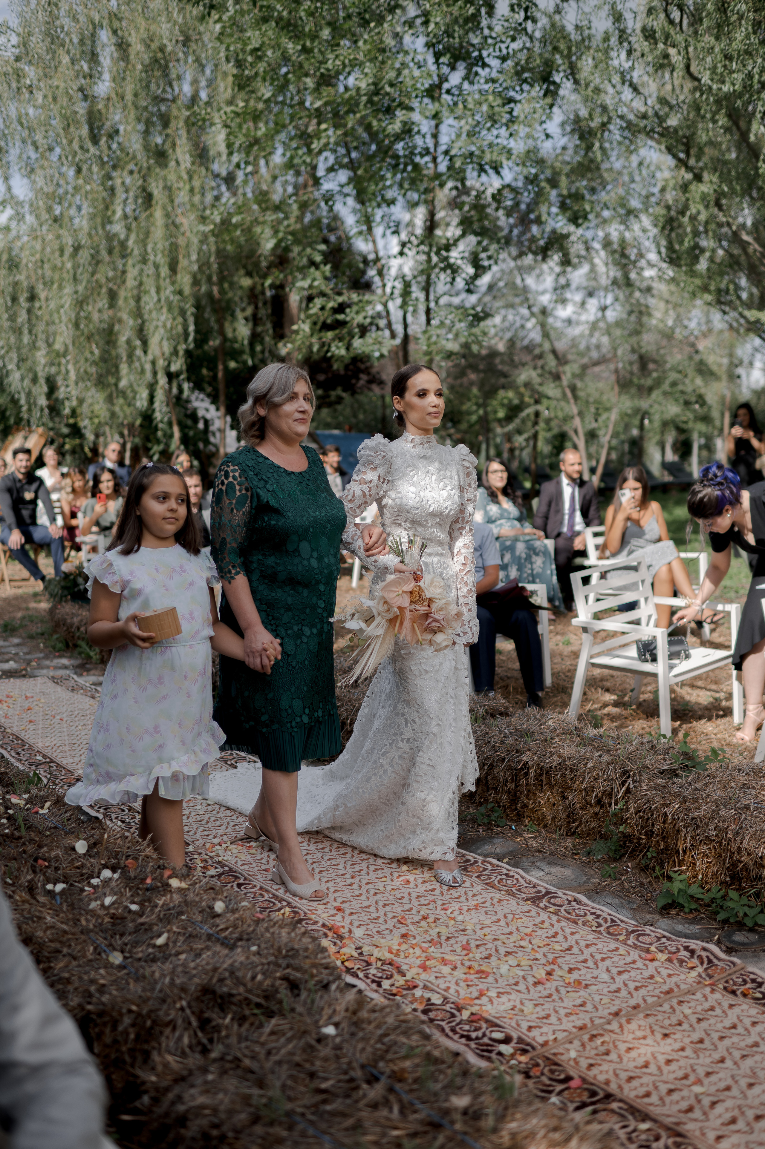 Boho barn wedding in Romania at Papadia Village, Dolj. Wedding photographer and videographer based in Timisoara, Romania