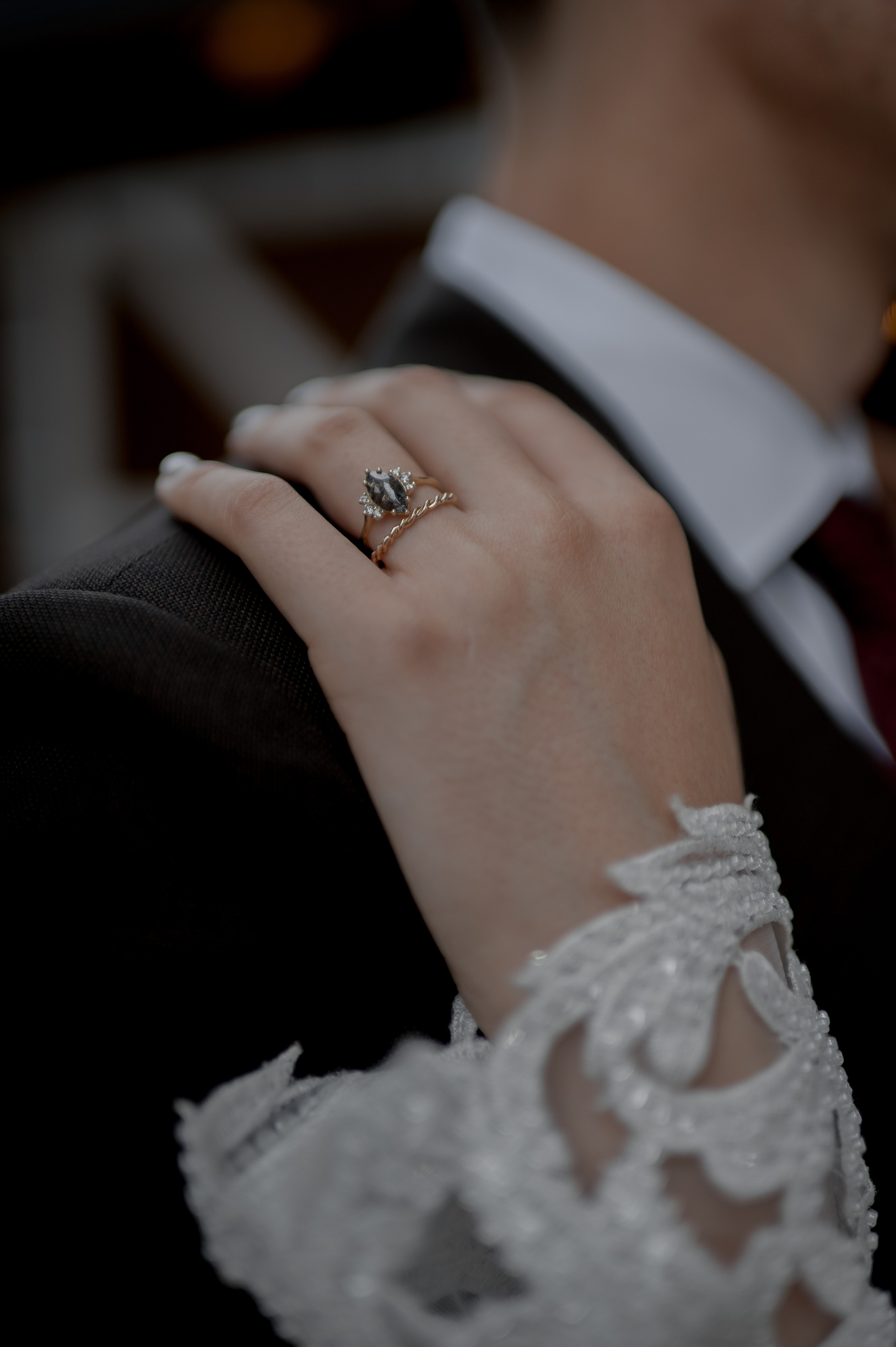 Boho barn wedding in Romania at Papadia Village, Dolj. Wedding photographer and videographer based in Timisoara, Romania