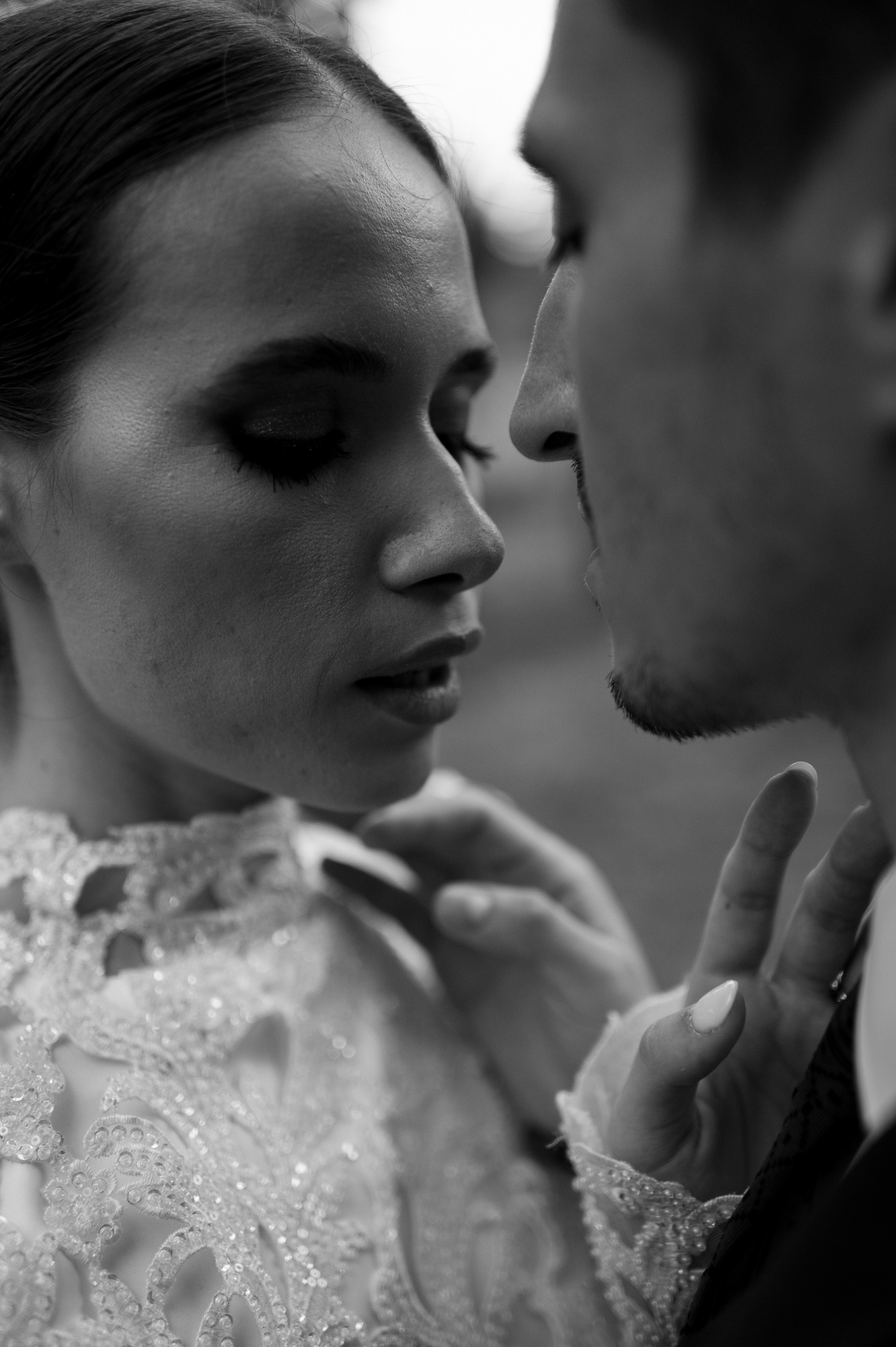 Boho barn wedding in Romania at Papadia Village, Dolj. Wedding photographer and videographer based in Timisoara, Romania