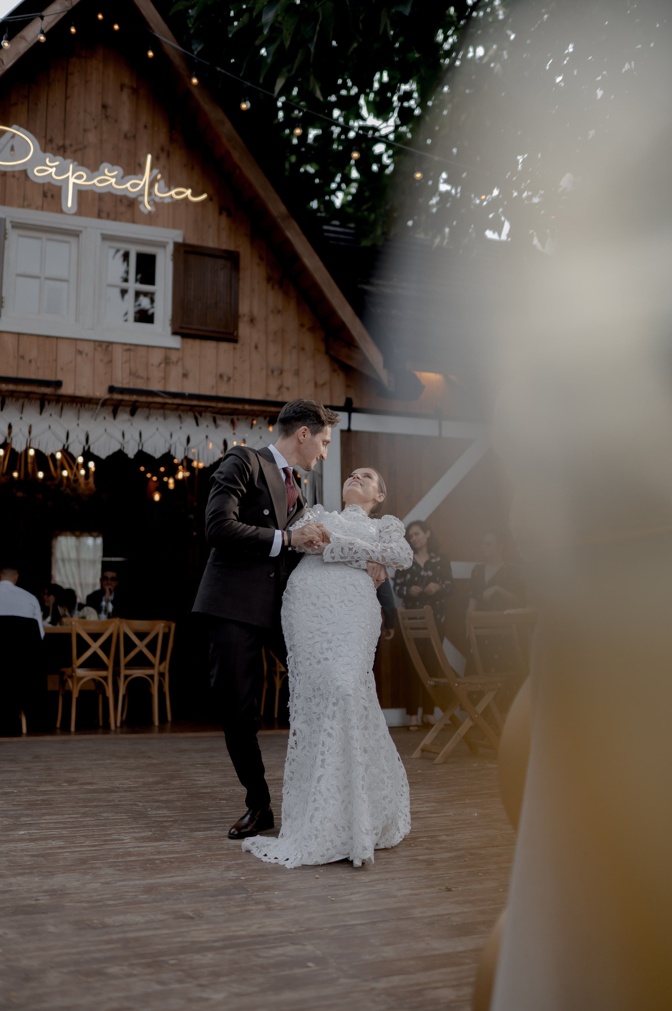 Boho barn wedding in Romania at Papadia Village, Dolj. Wedding photographer and videographer based in Timisoara, Romania