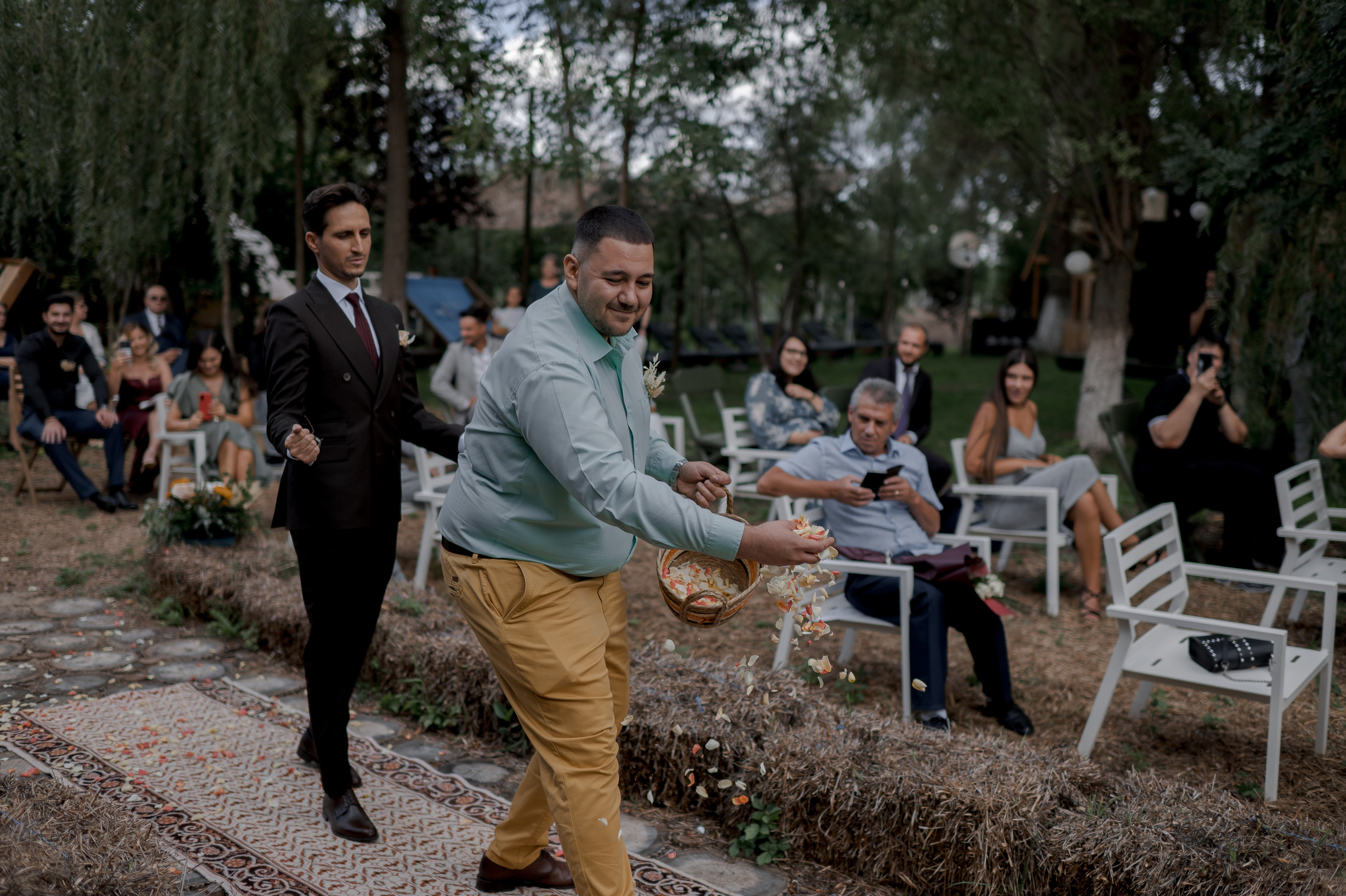 Boho barn wedding in Romania at Papadia Village, Dolj. Wedding photographer and videographer based in Timisoara, Romania
