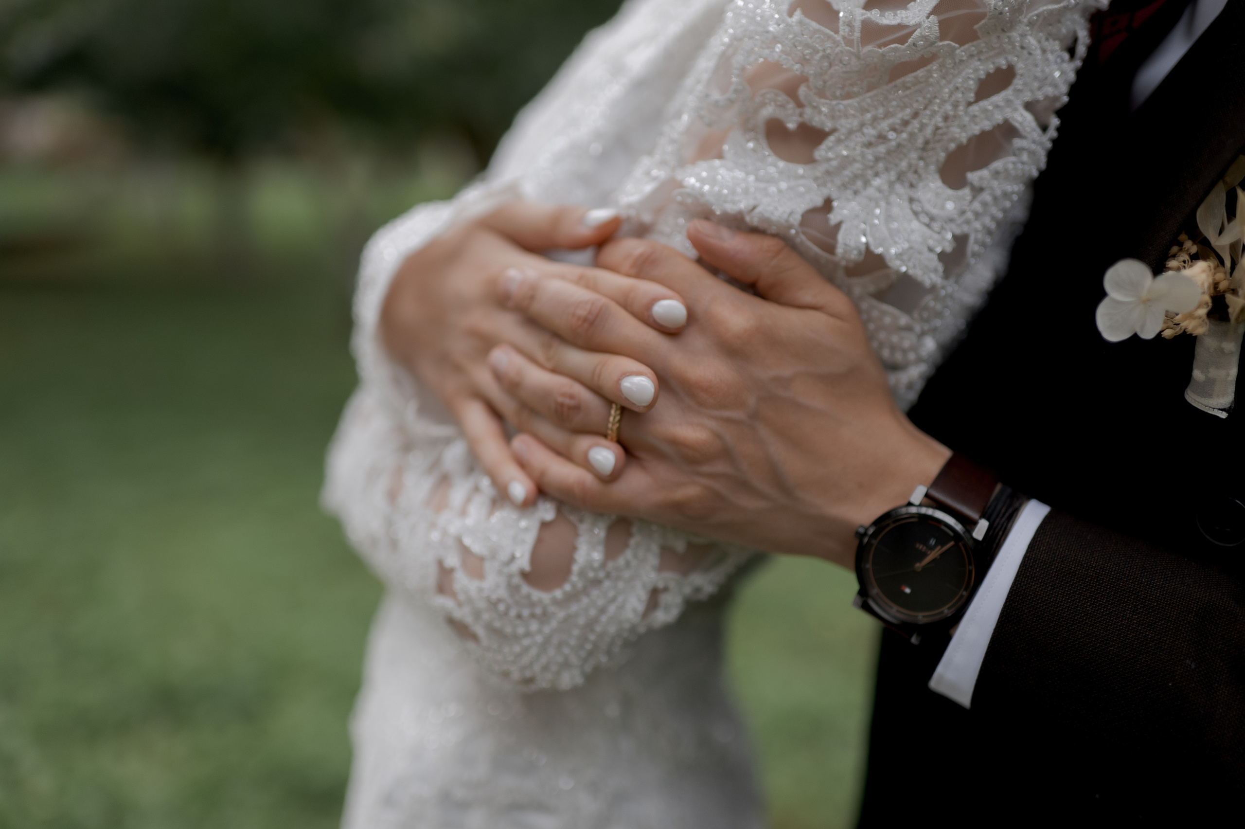 Boho barn wedding in Romania at Papadia Village, Dolj. Wedding photographer and videographer based in Timisoara, Romania