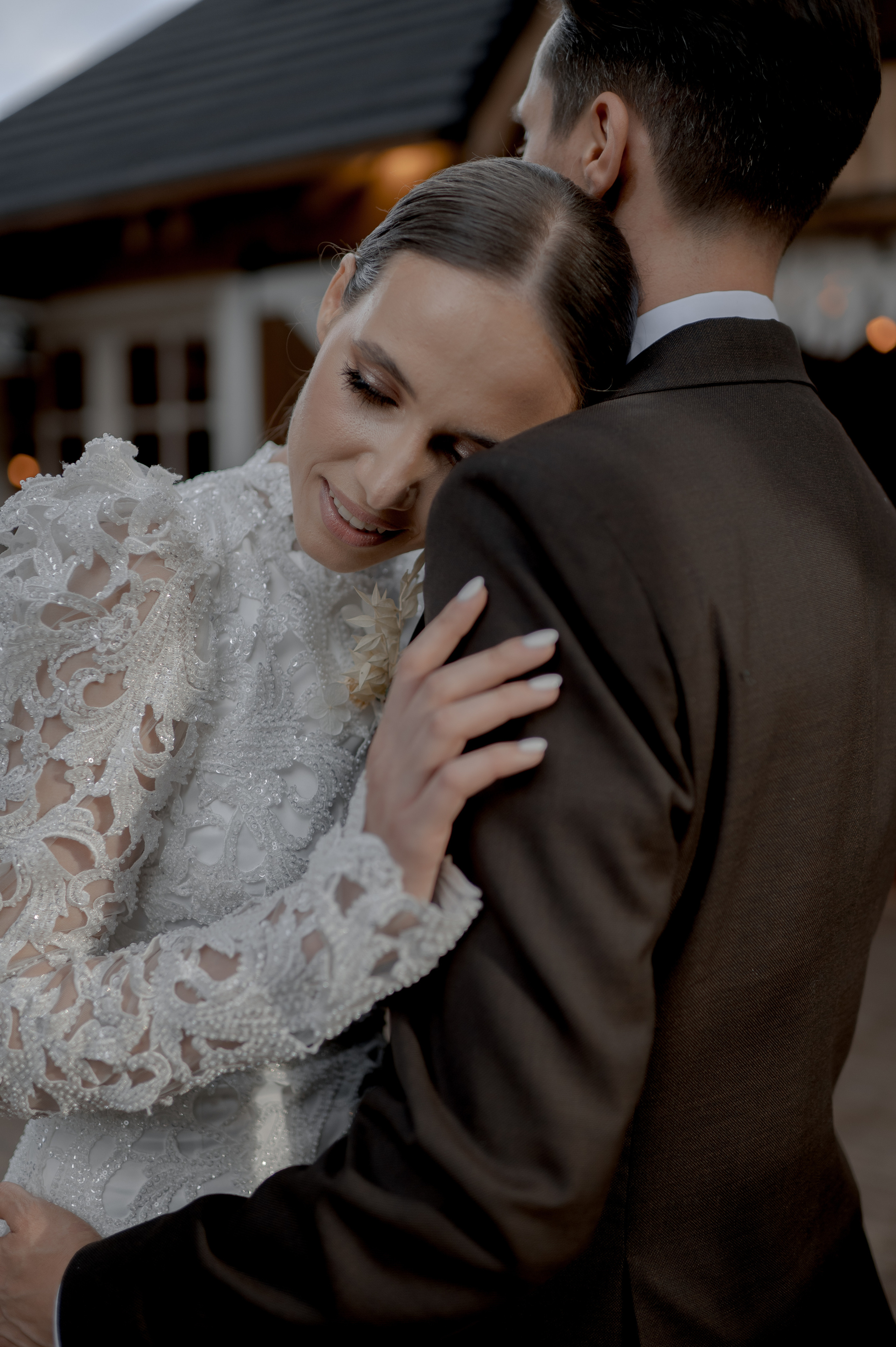 Boho barn wedding in Romania at Papadia Village, Dolj. Wedding photographer and videographer based in Timisoara, Romania