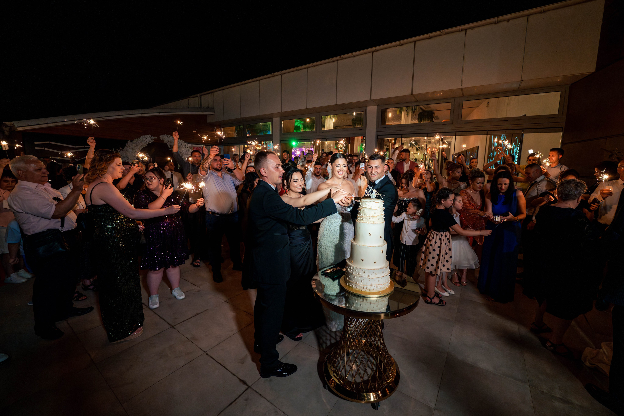 Ana & Andrei. Acasă