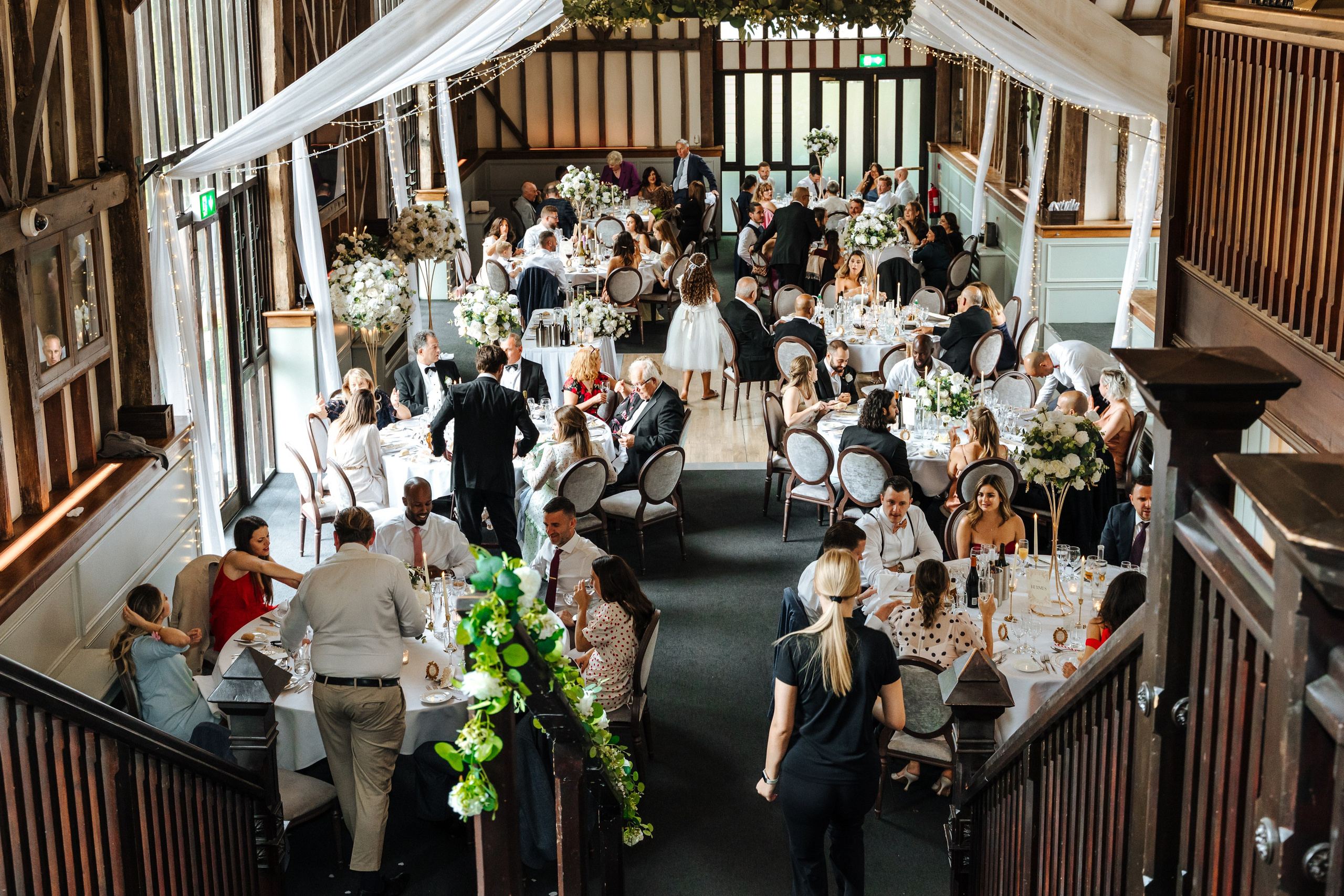 Wedding at Essendon Country Club. Photographer in England Ekaterina Romanova