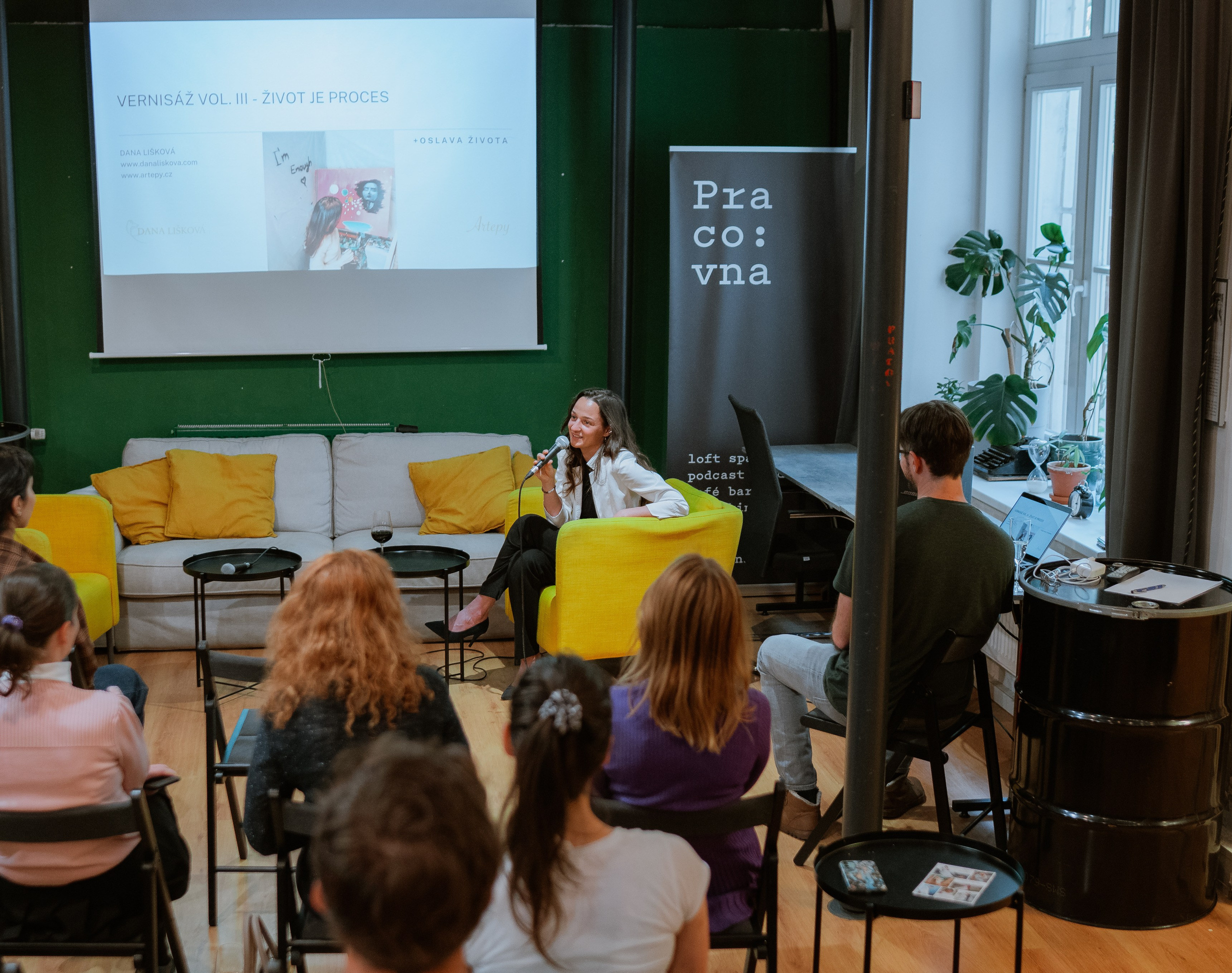 Dana Lišková — Empathetic Photographer | Introspective Artist |Neurodivergent Coach | Founder of Artepy.cz