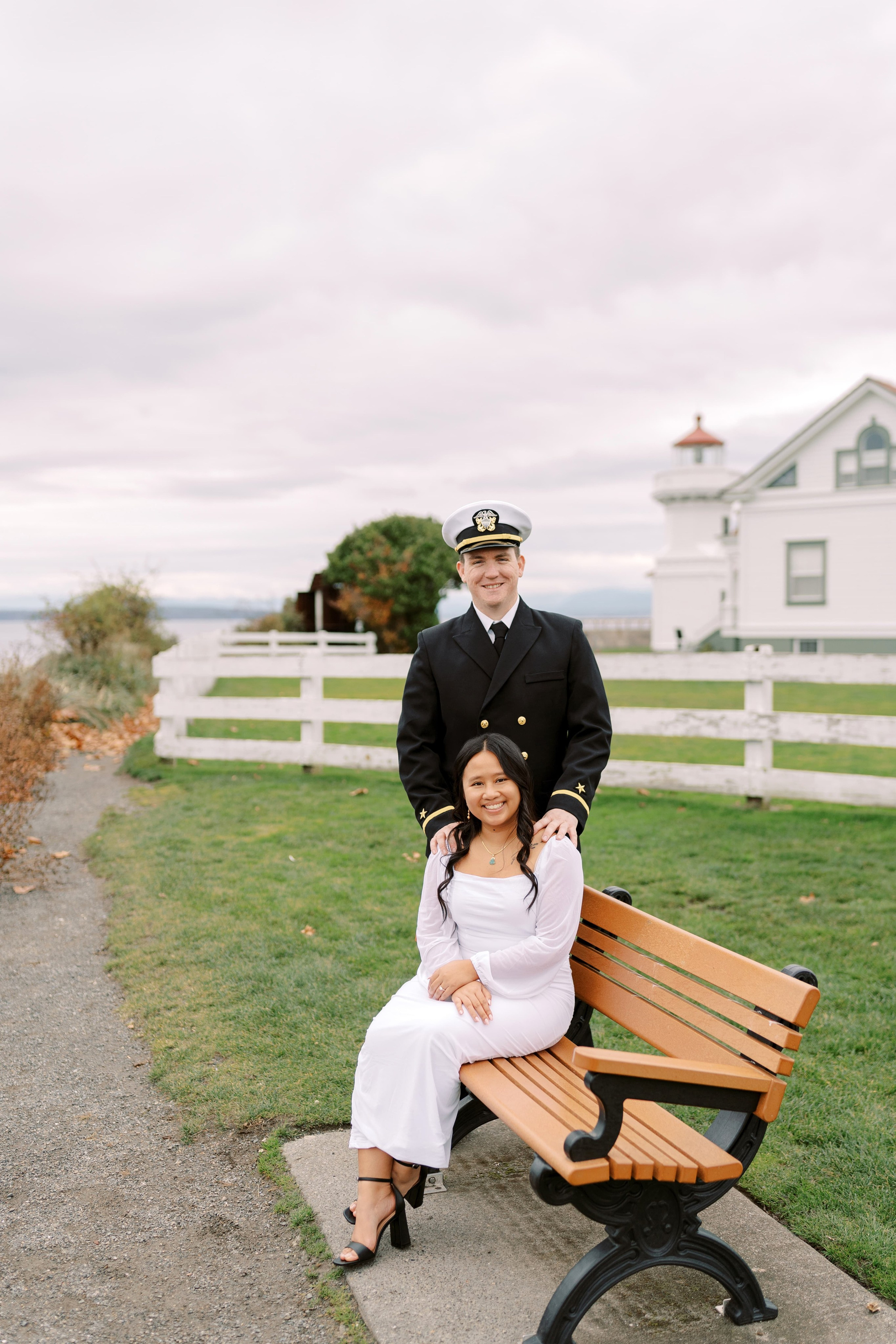 Engagement photoshoot. Dayana & Dag. Mukilteo ligthhouse. November 2024. EVAN ARISTOV WEDDING PHOTOGRAPHY — Seattle Wedding Photographer