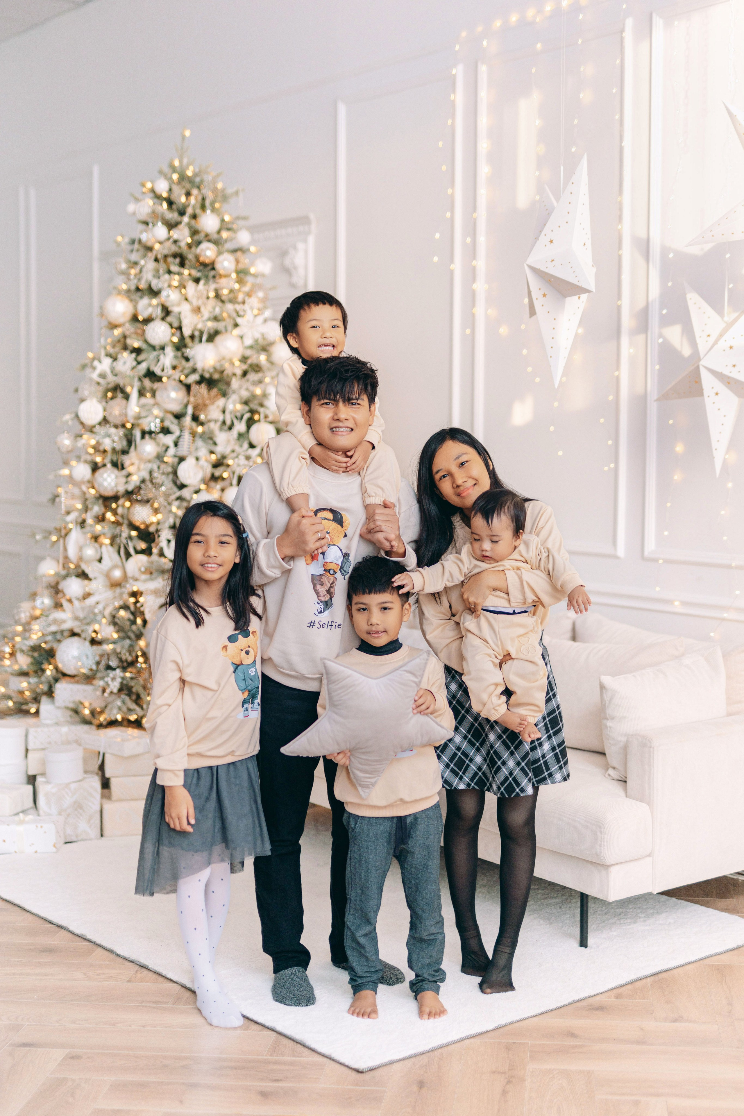 Новогодние фотосессии. Фотограф в Таллинне — портретные, семейные и детские фотосессии