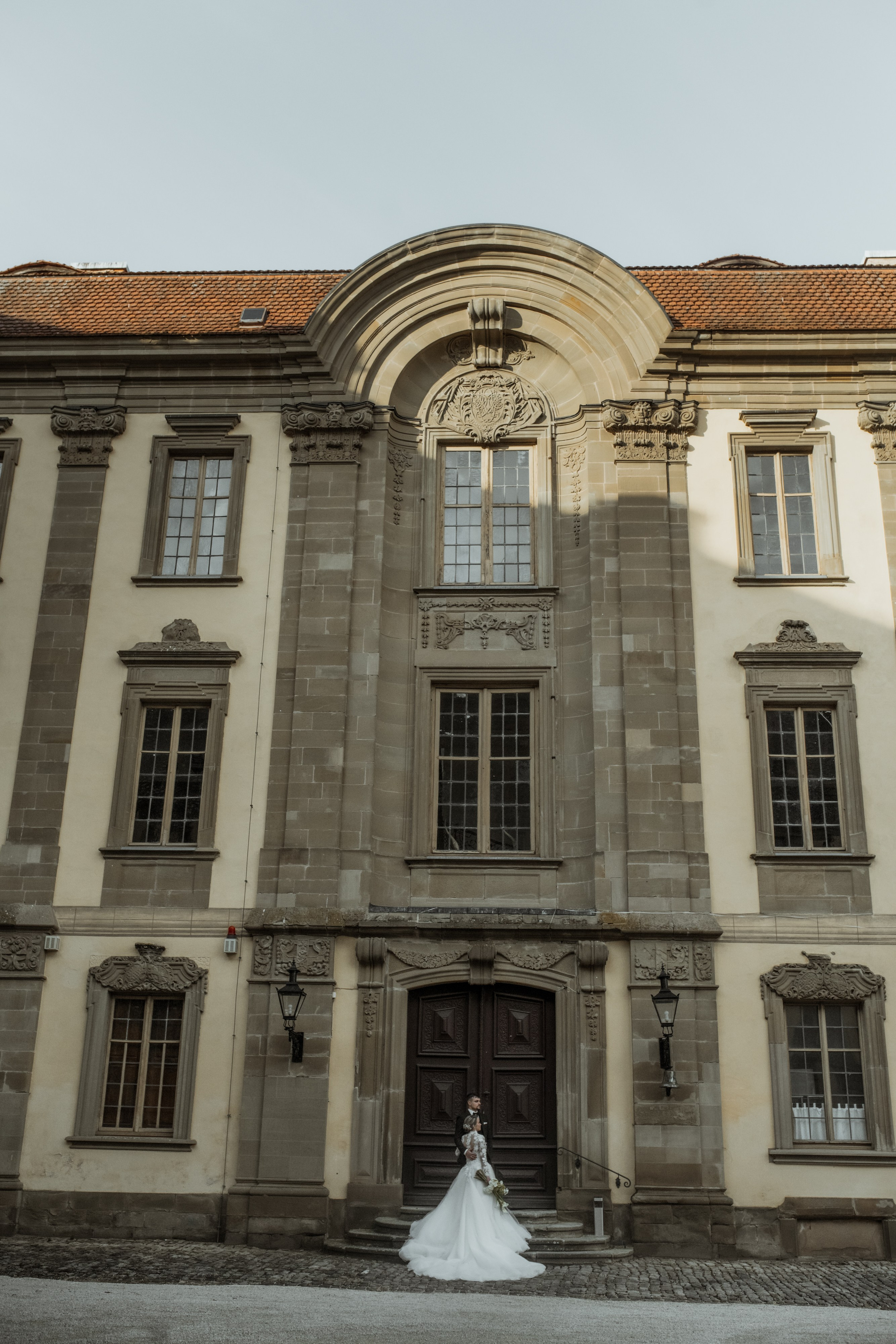 Hochzeit von Celine und Felix im Schloss Schilingsfürst. Anna Saribekyan – Beste Hochzeitsfotografin in Würzburg, Top 10 in Deutschland