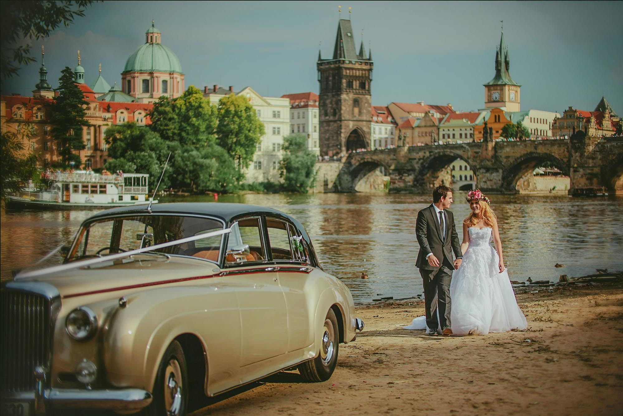 Michelle & Dan — Designer Vrtba Garden Wedding Photography, Prague
