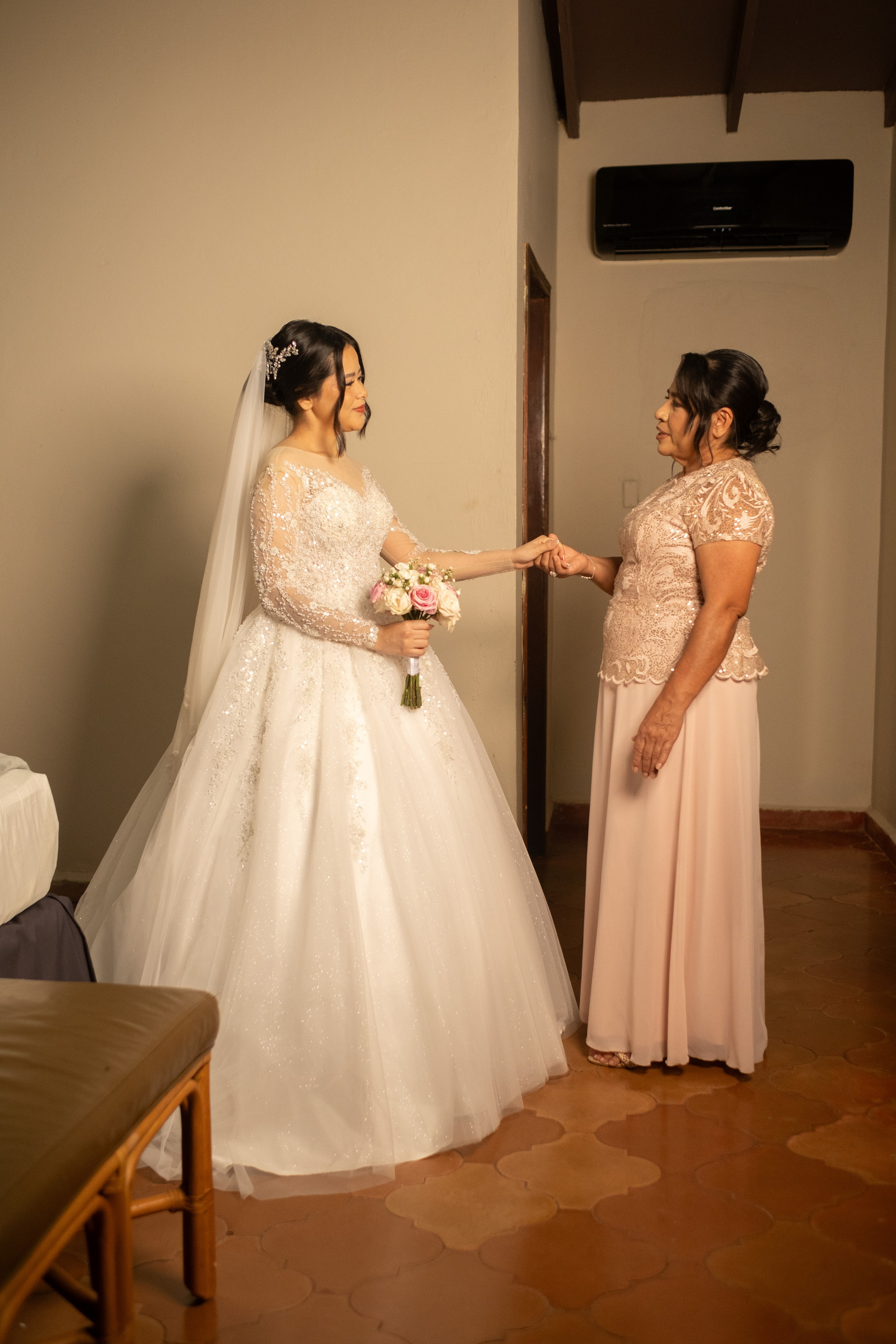 Abi & Gio. Daniel Brand | Fotografía de Bodas y Comercial en Honduras