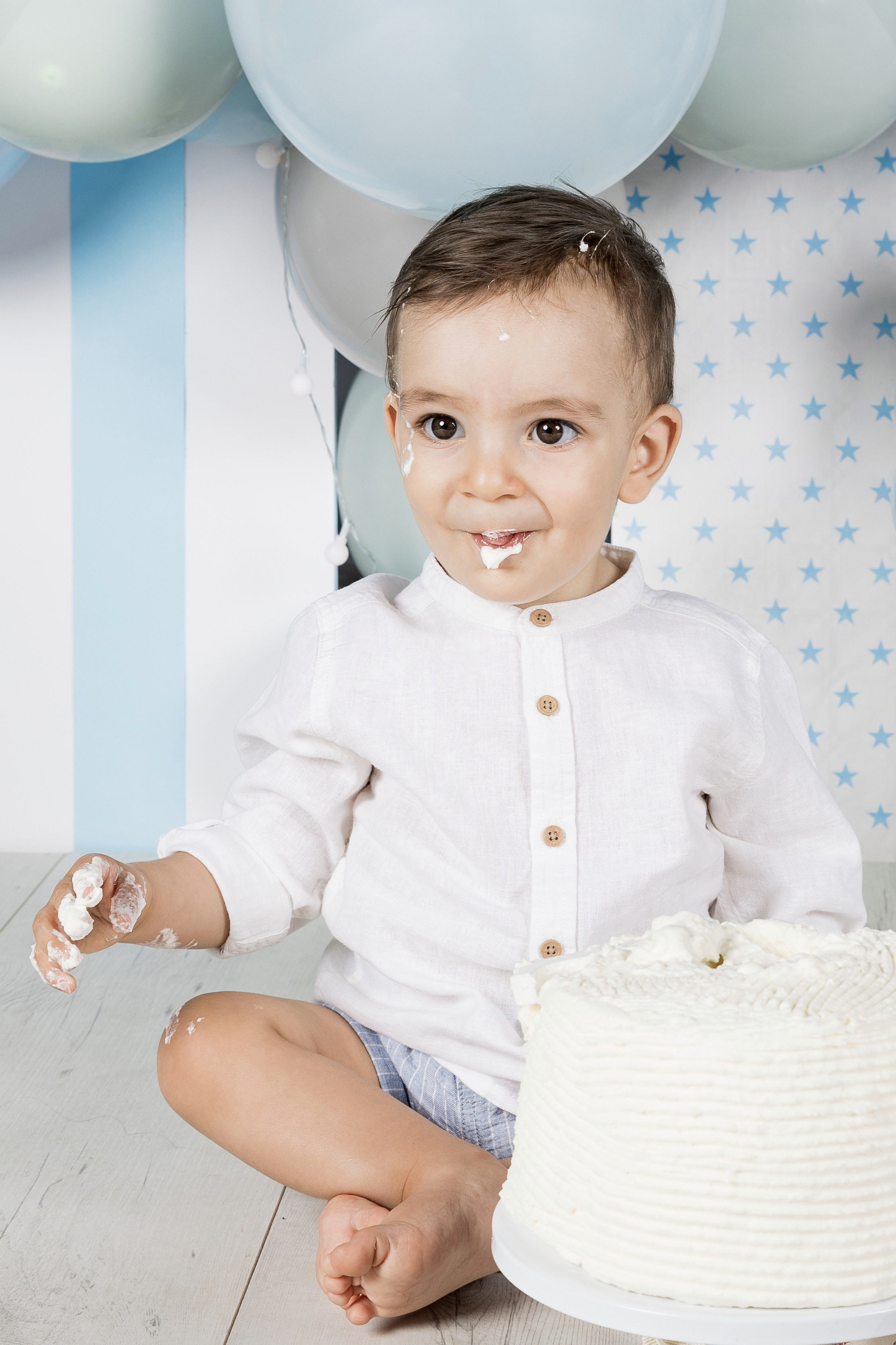 Sesión de Fotos de Cumpleaños en Madrid | Smash Cake, 15, 19, 40 Años – Rainbox Estudio. Rainbox Estudio de Fotografía