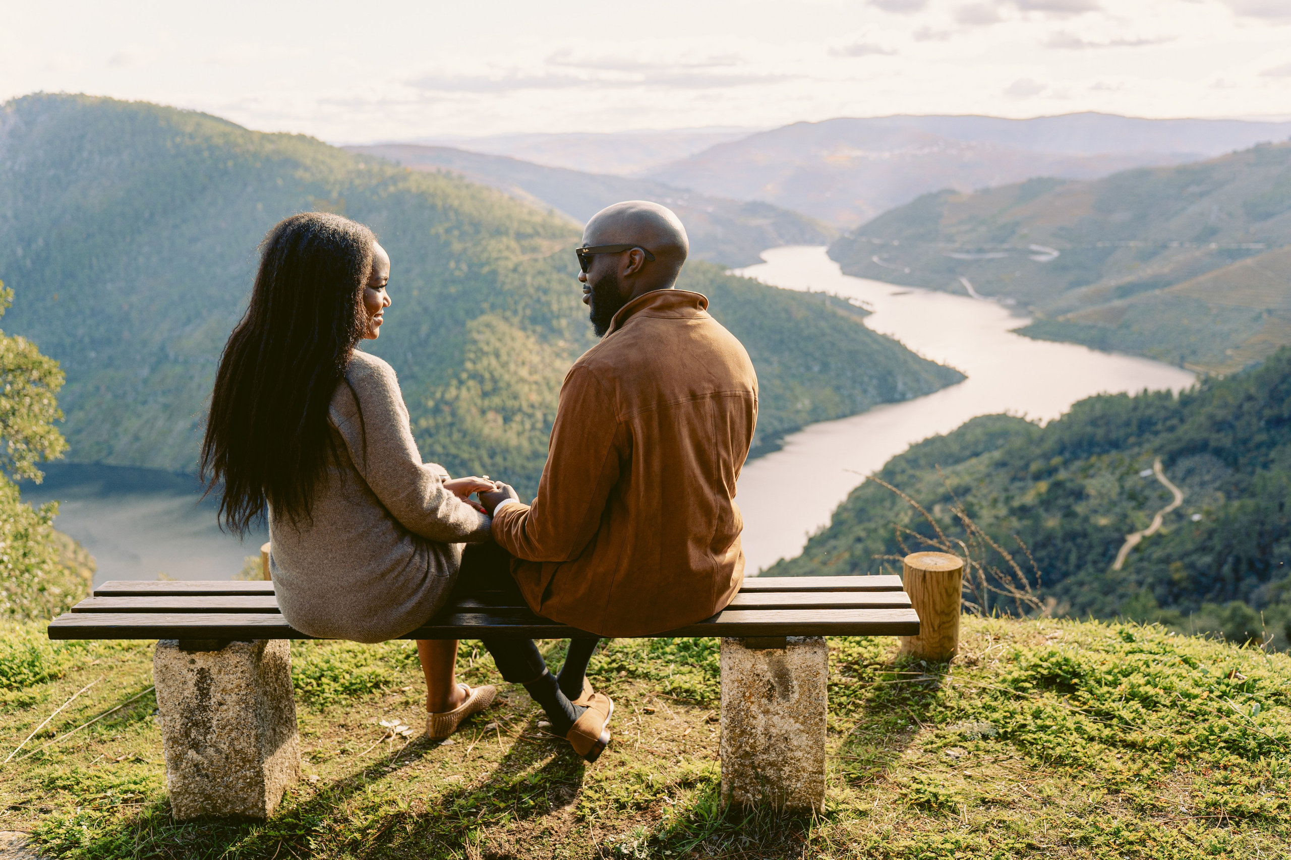 Proposal at Miradouro do Ujo | Douro Valley Proposal Spot