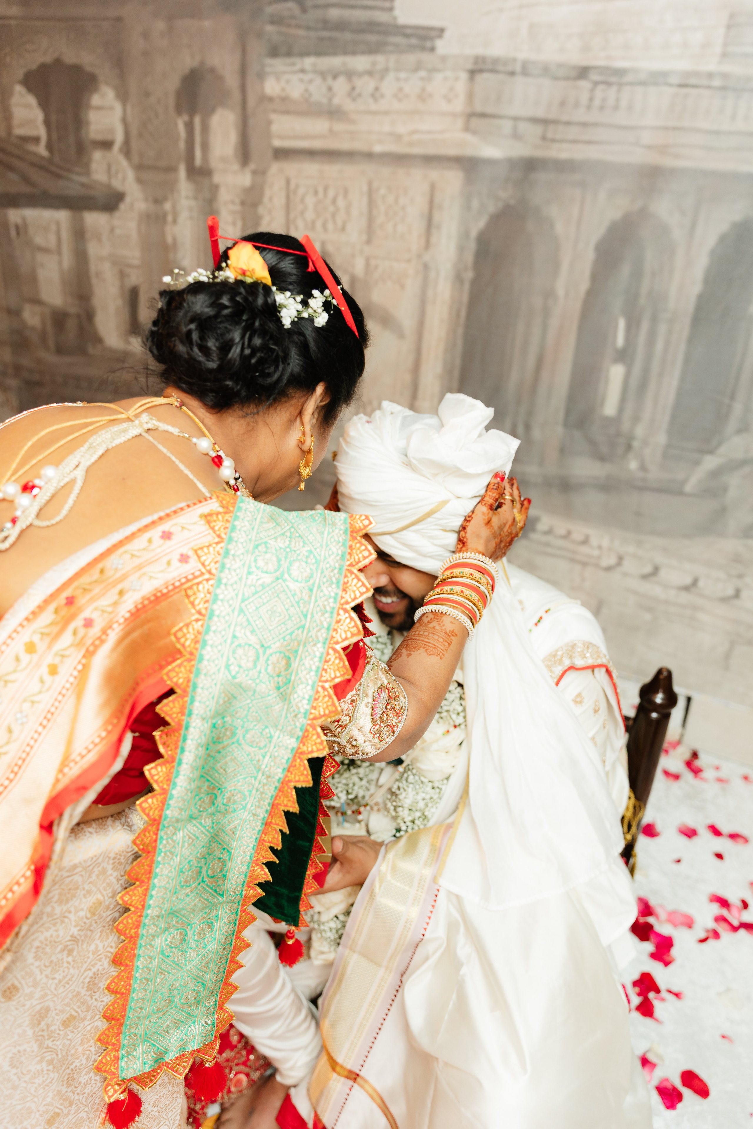 A Sacred Hindu Celebration of Love, Ritual, and Tradition. YES I DO PRODUCTION — Wedding photography&videography