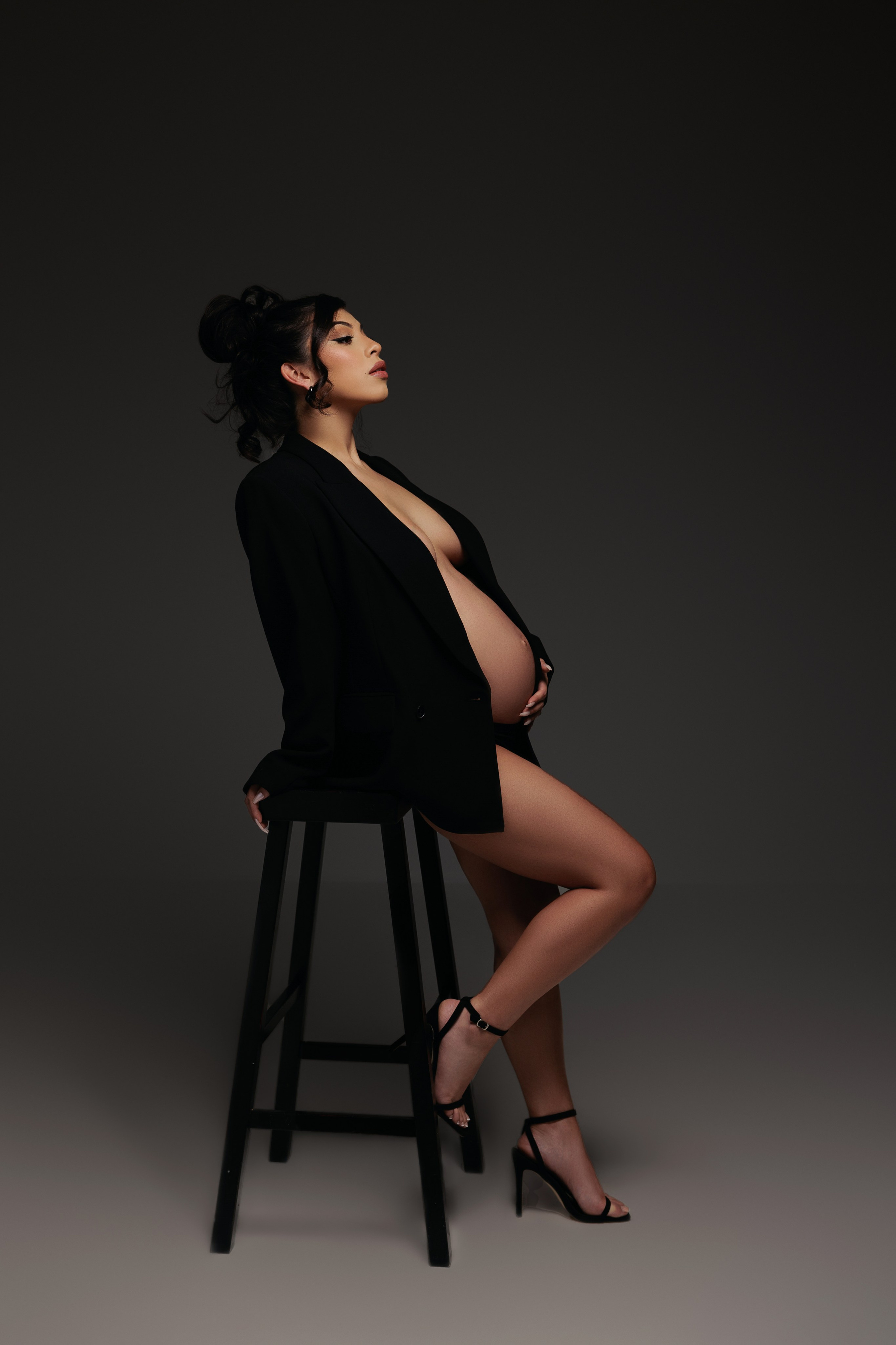 Masterclass. Natalie Vell Studio. Maternity Photography Studio in Roseville, CA