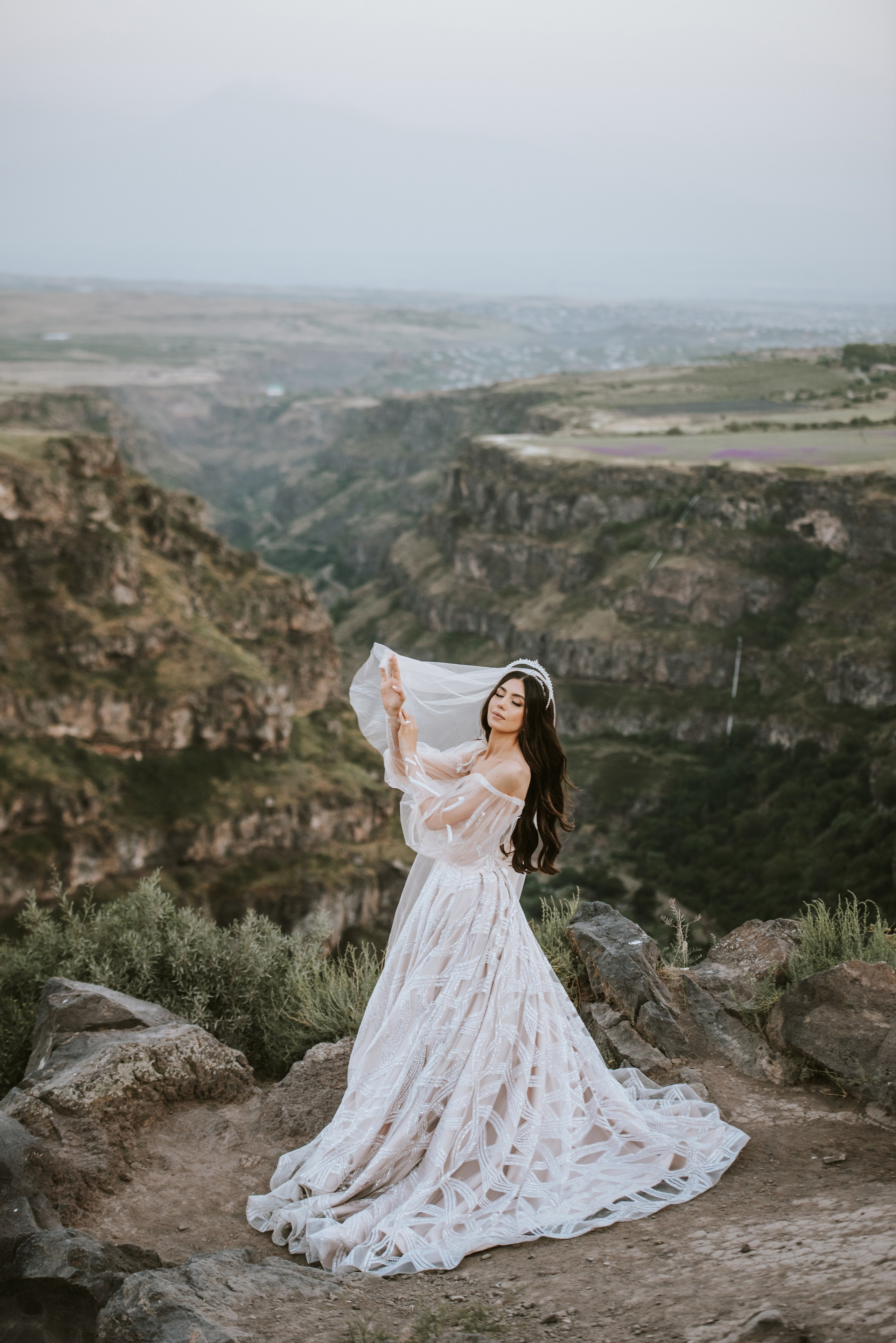 Wedding photos and video shooting in Armenia and all over the world!!! Photographer in Yerevan