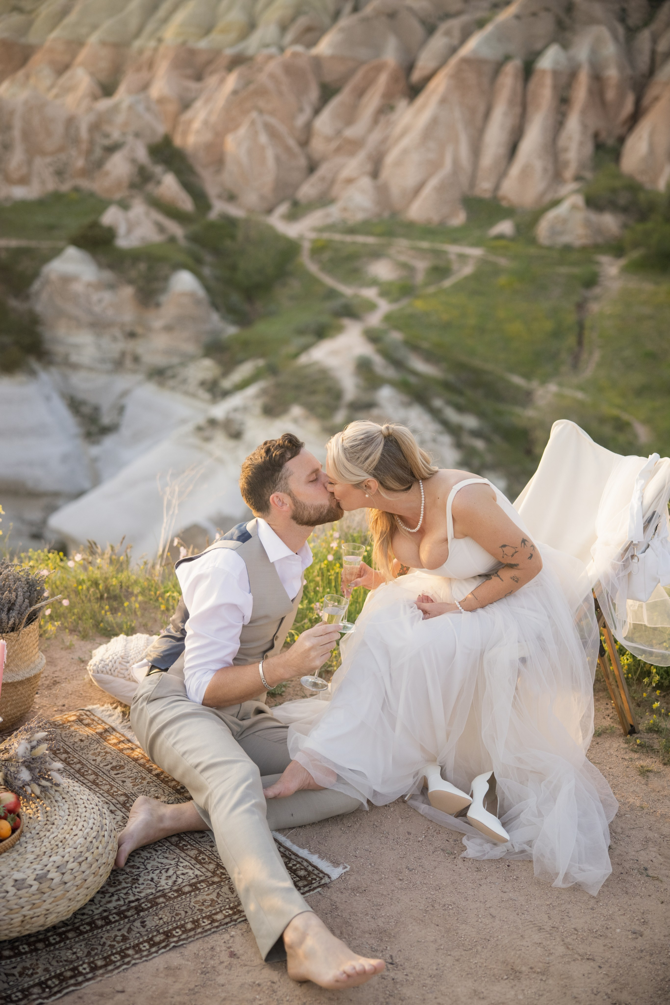 Roydon & Shannon. Cappadocia Photographer — Weddings, Elopements & Couple Photoshoots | Julia Ganch