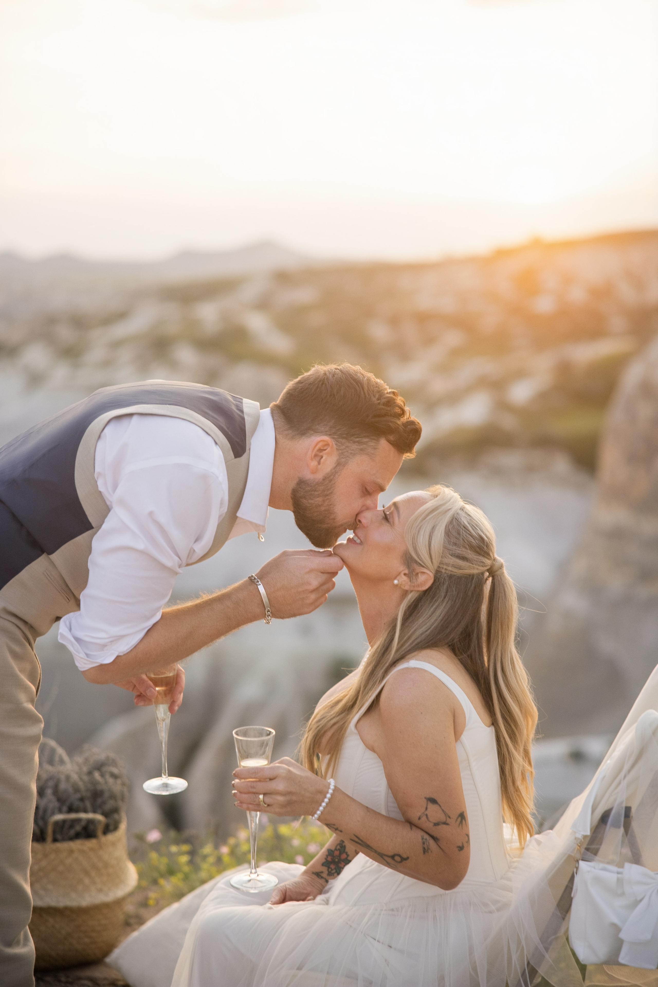 Roydon & Shannon. Cappadocia Photographer — Weddings, Elopements & Couple Photoshoots | Julia Ganch