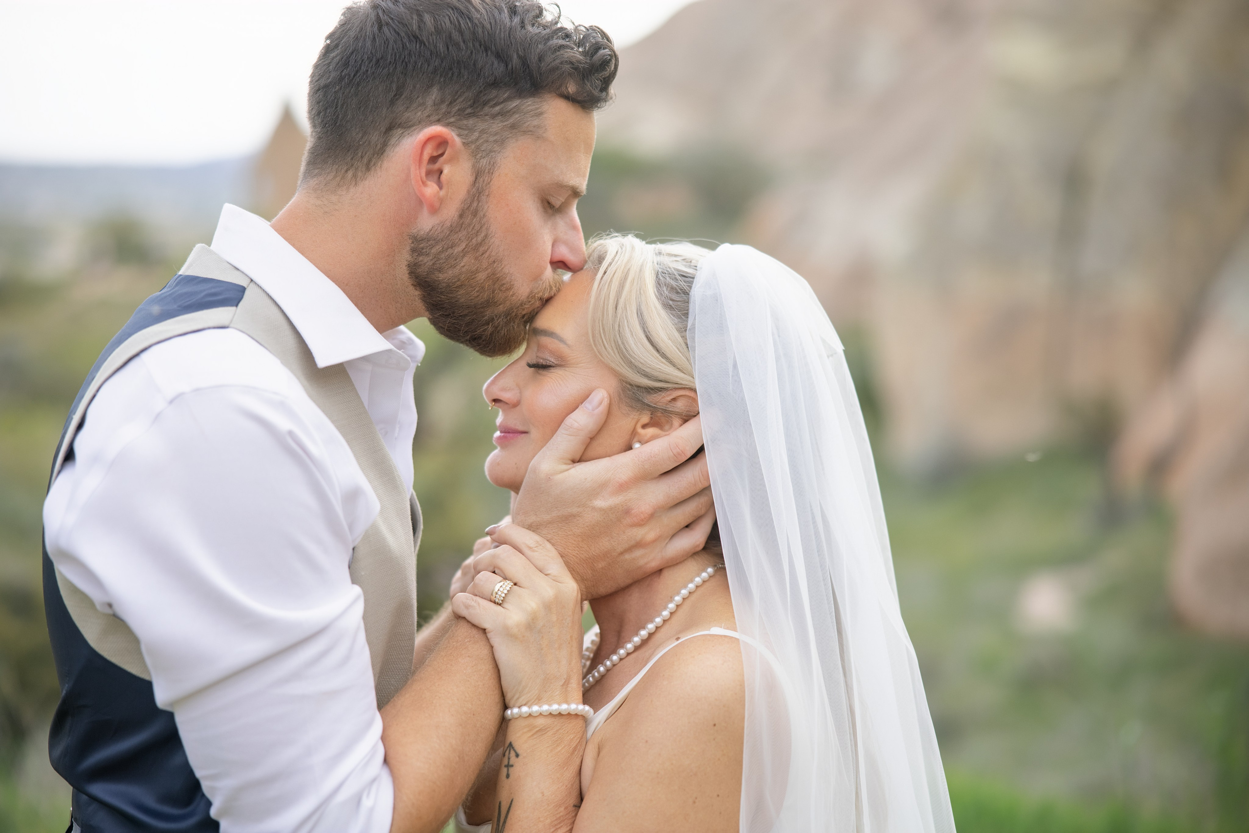 Roydon & Shannon. Cappadocia Photographer — Weddings, Elopements & Couple Photoshoots | Julia Ganch