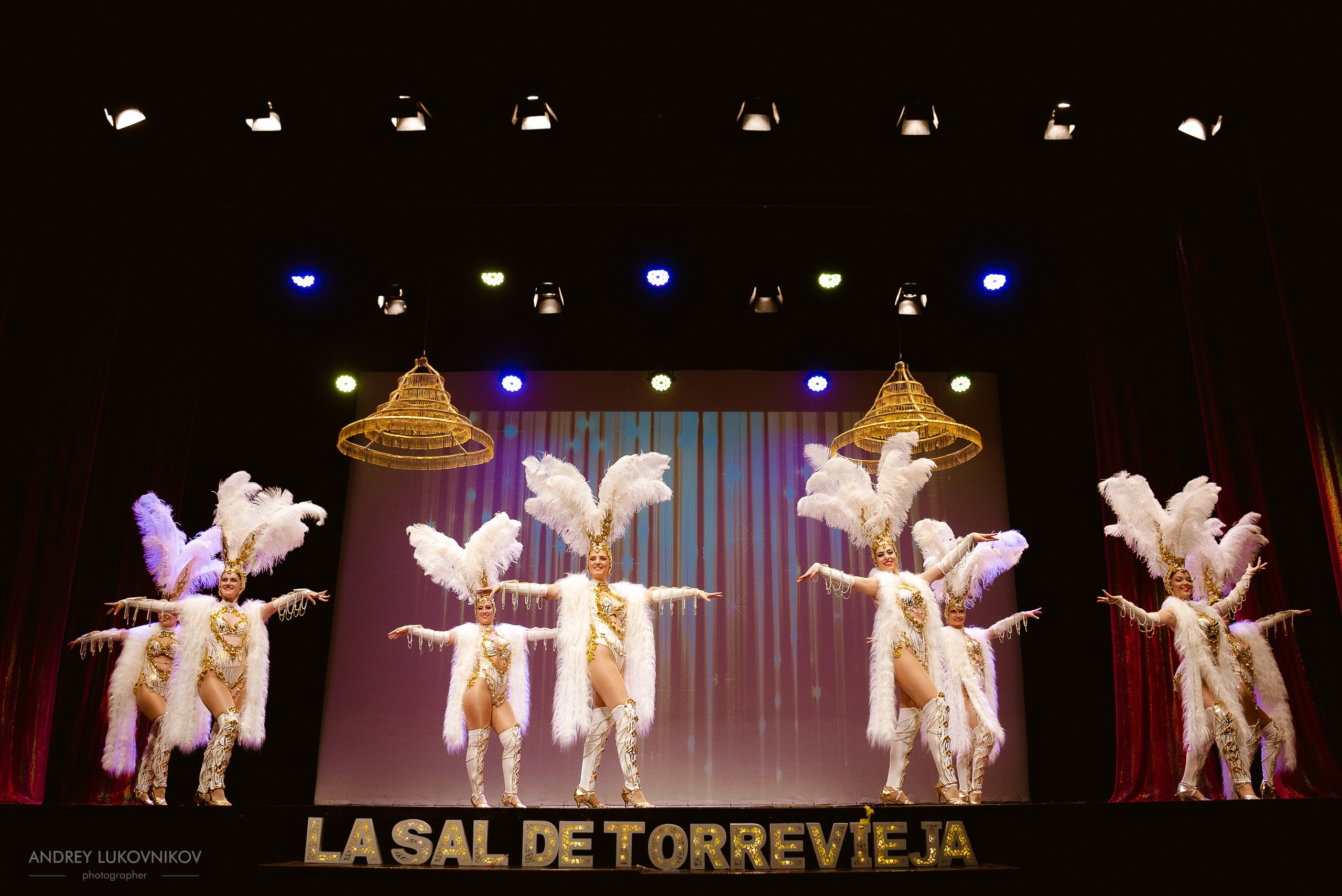 Reportaje fotográfico y rodaje entre bastidores del concierto de La Sal de Torrevieja en España