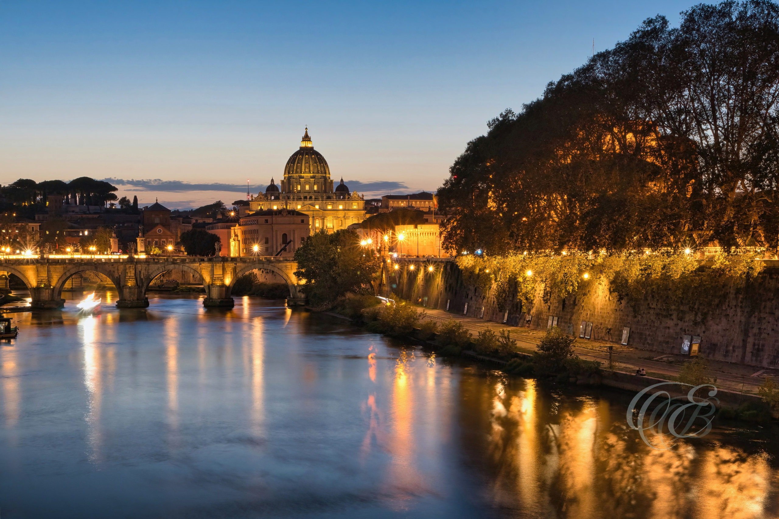 Rome Italy – Sunset overlooking St. Peter's Basilica majestic – Eduardo Bartoli Fine Art Photography – Majestic sunset view of St. Peter’s Basilica in Rome, Italy, captured by Eduardo Bartoli.