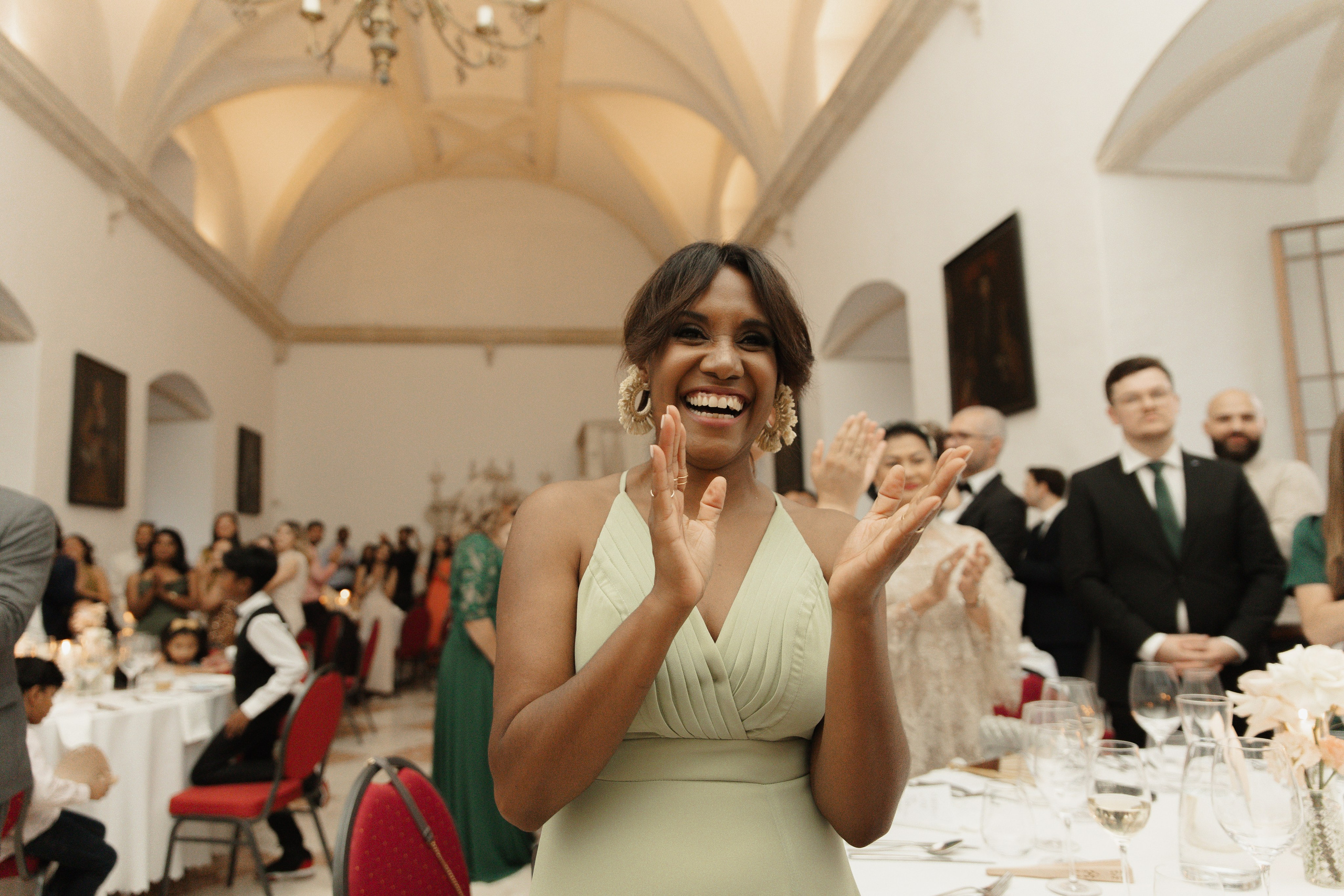 Elegant Castle Wedding in Austria | Alwin & Ruth’s Fairytale Celebration. Wedding photographer and videographer based in Timisoara, Romania