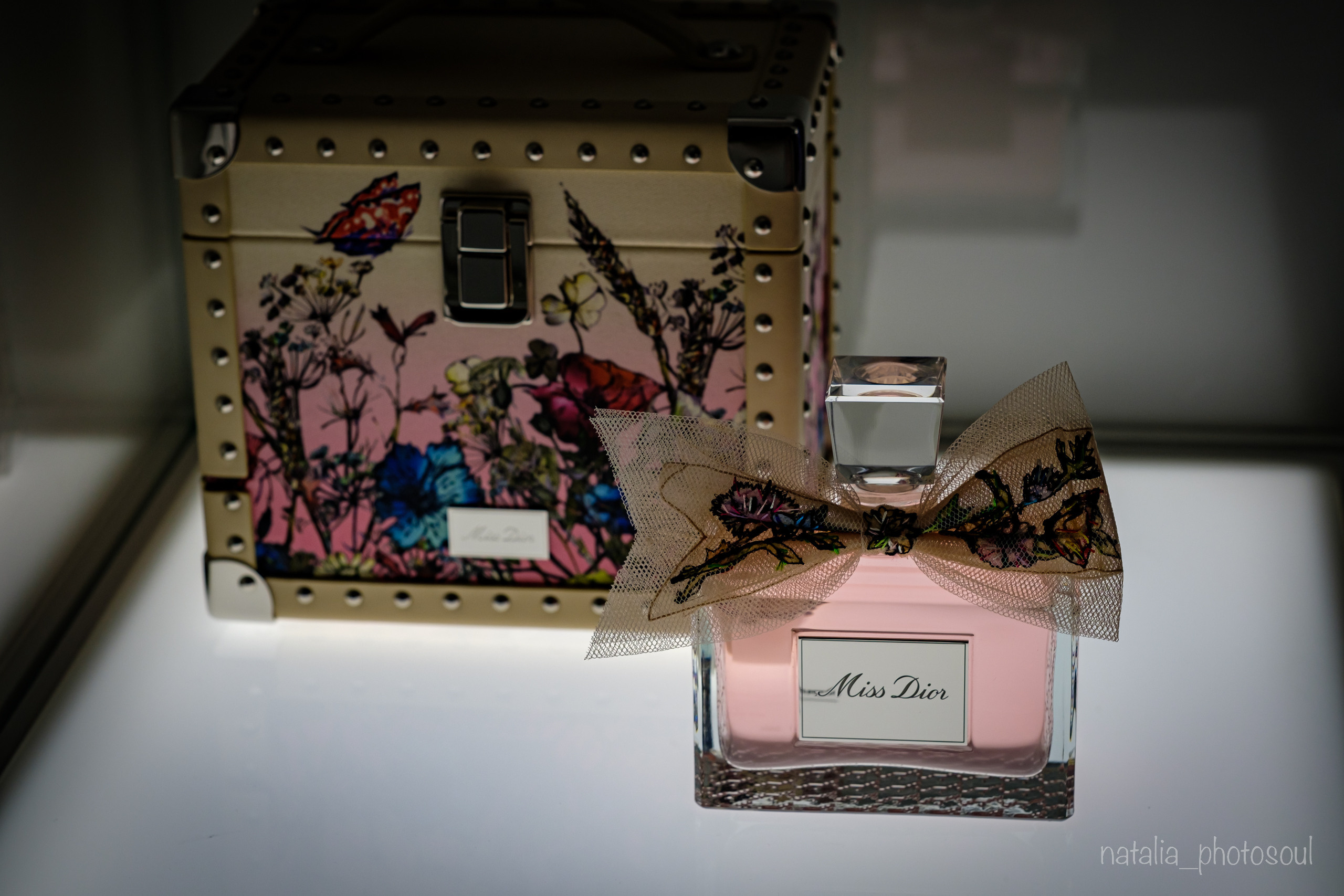 Красота в деталях… Выставка Miss Dior. Photographer in Seoul Dobrokvashina Natalya