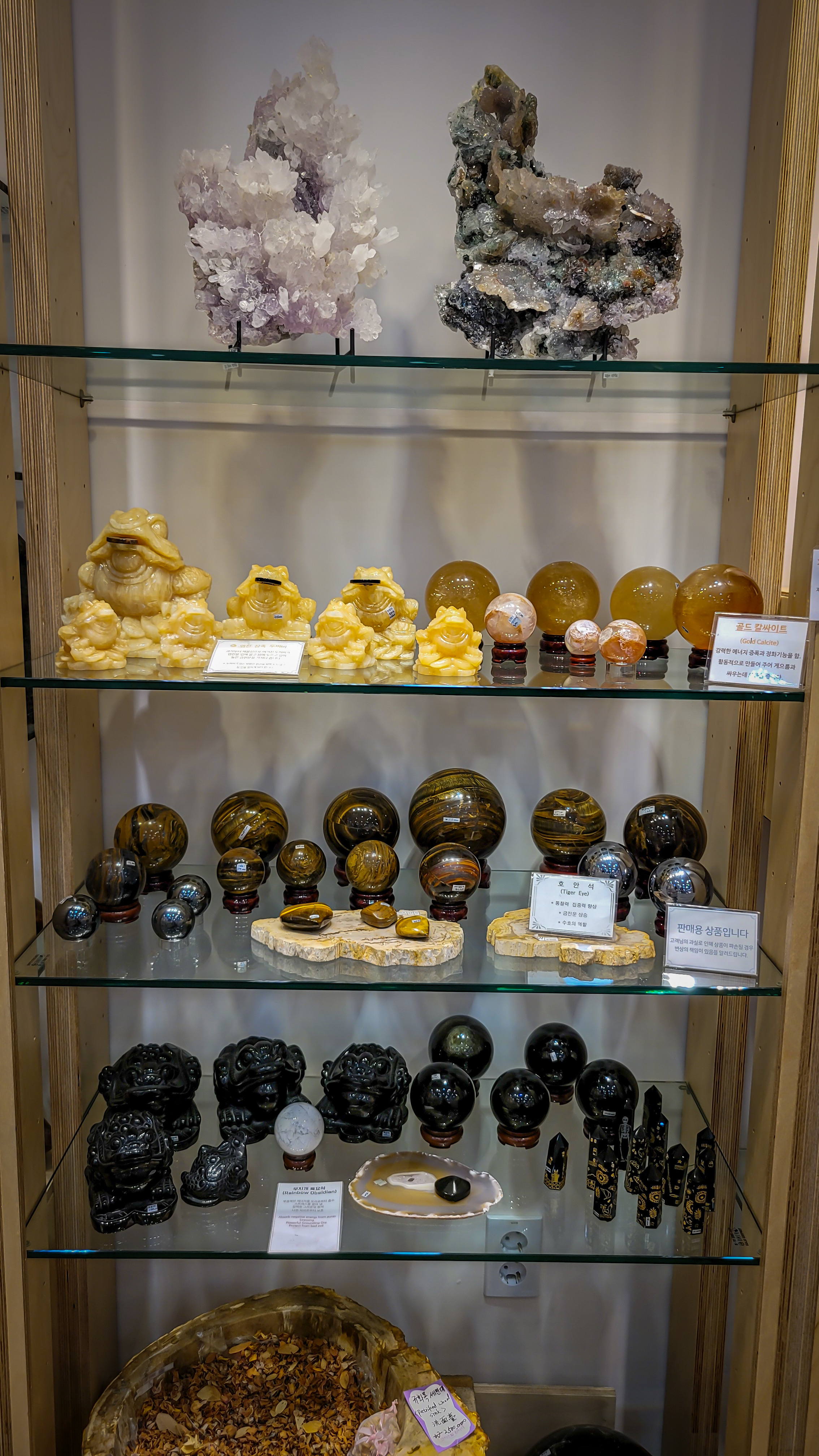 Stone Kingdom in Insadong, Seoul. Photographer in Seoul Dobrokvashina Natalya