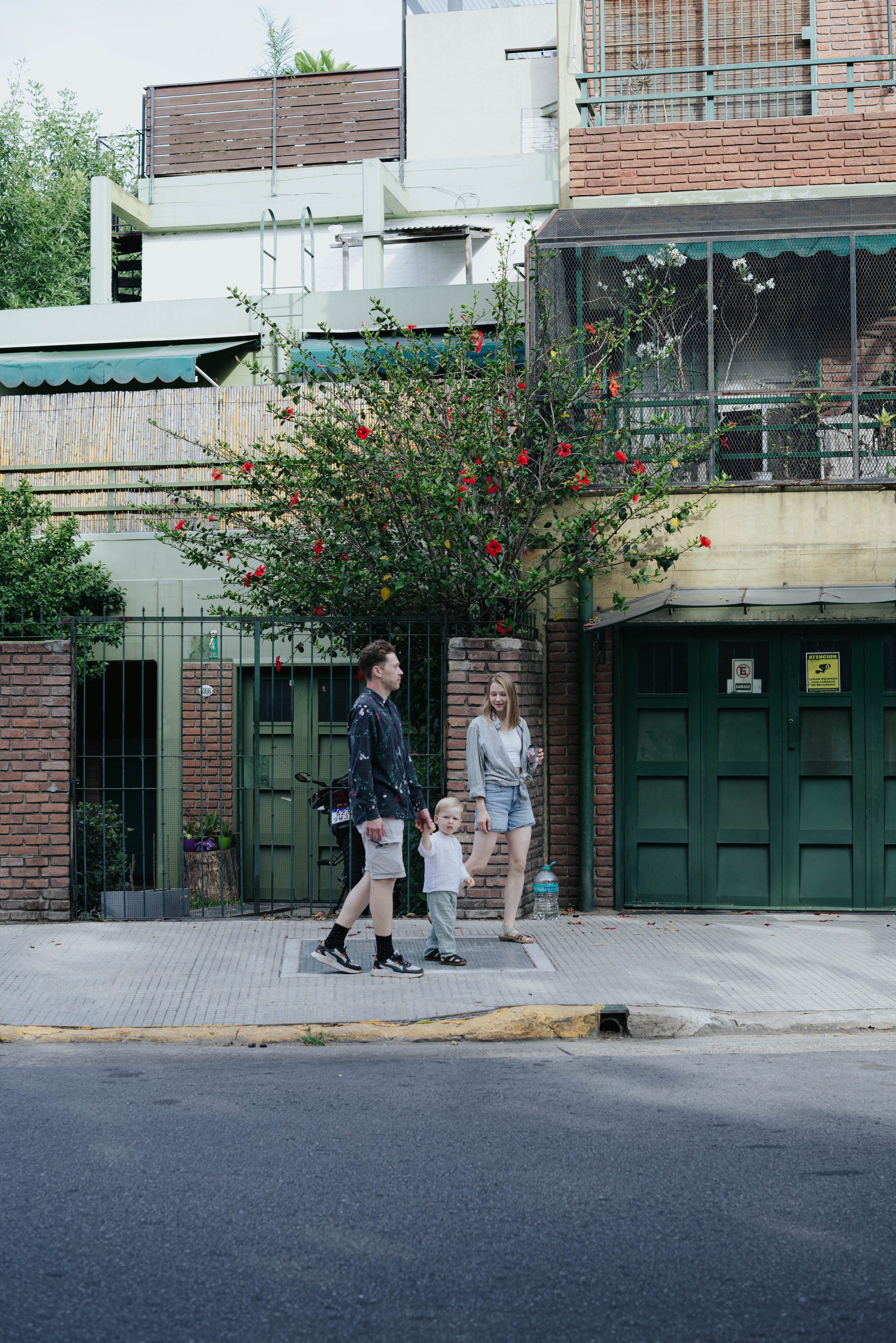 Two years later. Photographer @elmirkami in the city of Buenos Aires