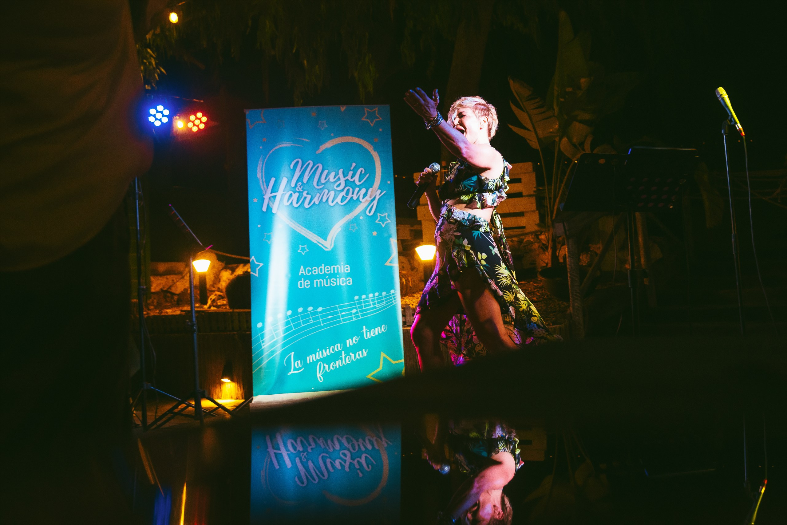 Photo report from a creative evening at the El Bosque Animado restaurant, Torrevieja