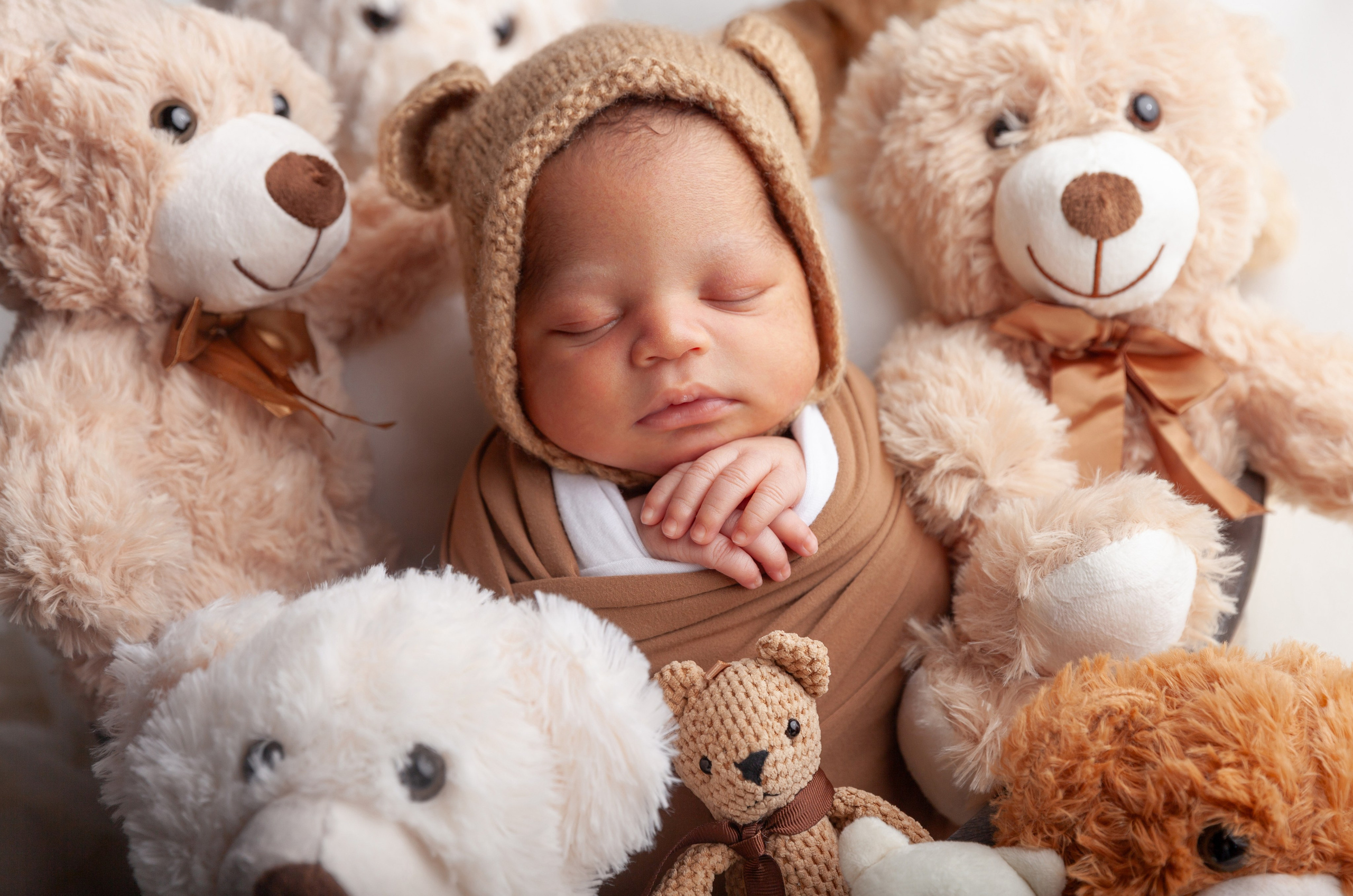 Newborn posing session. Marina Pravda Photography San Francisco Bay Area