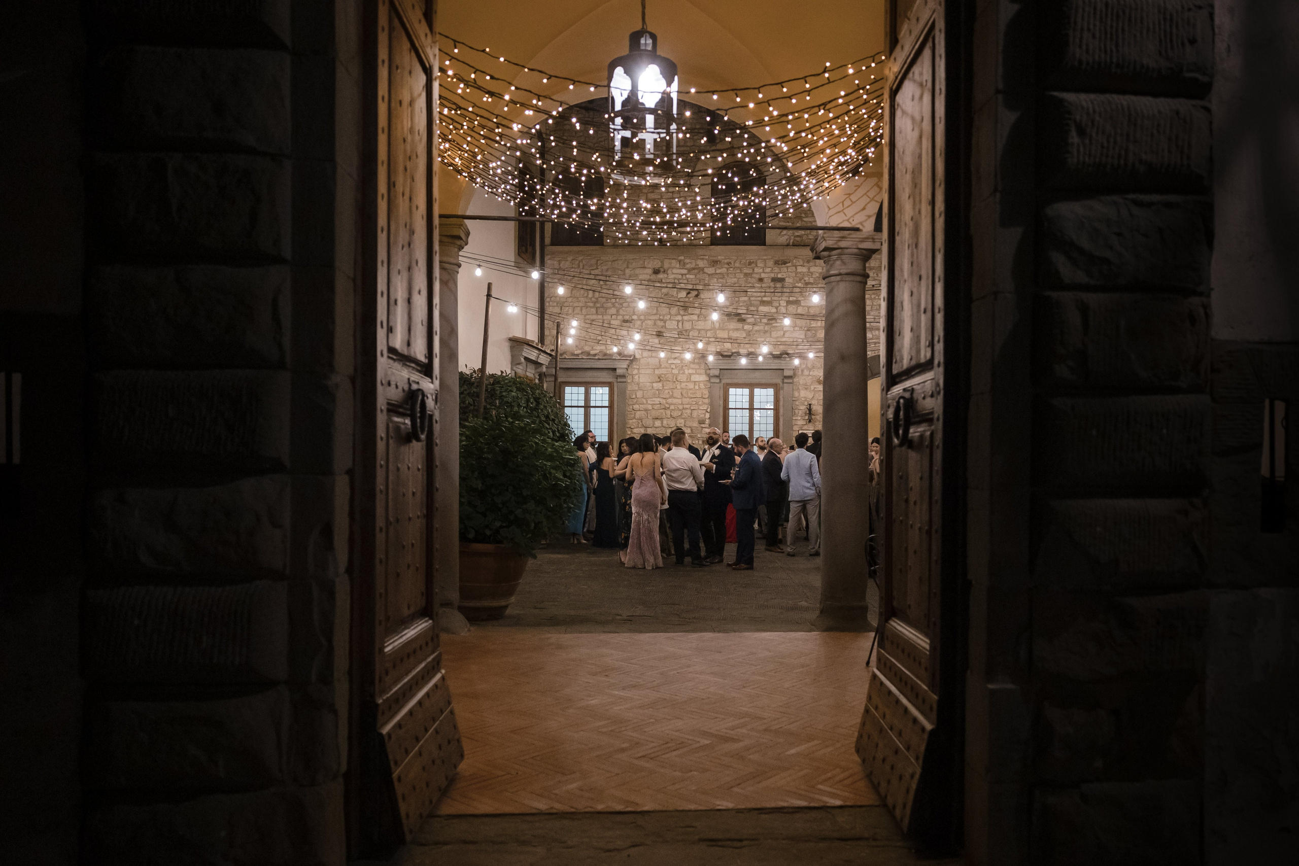 Luxury Destination Wedding in Tuscany | Castello Vicchiomaggio. Lisbon Wedding Photographer | Timeless Documentary Wedding Photography