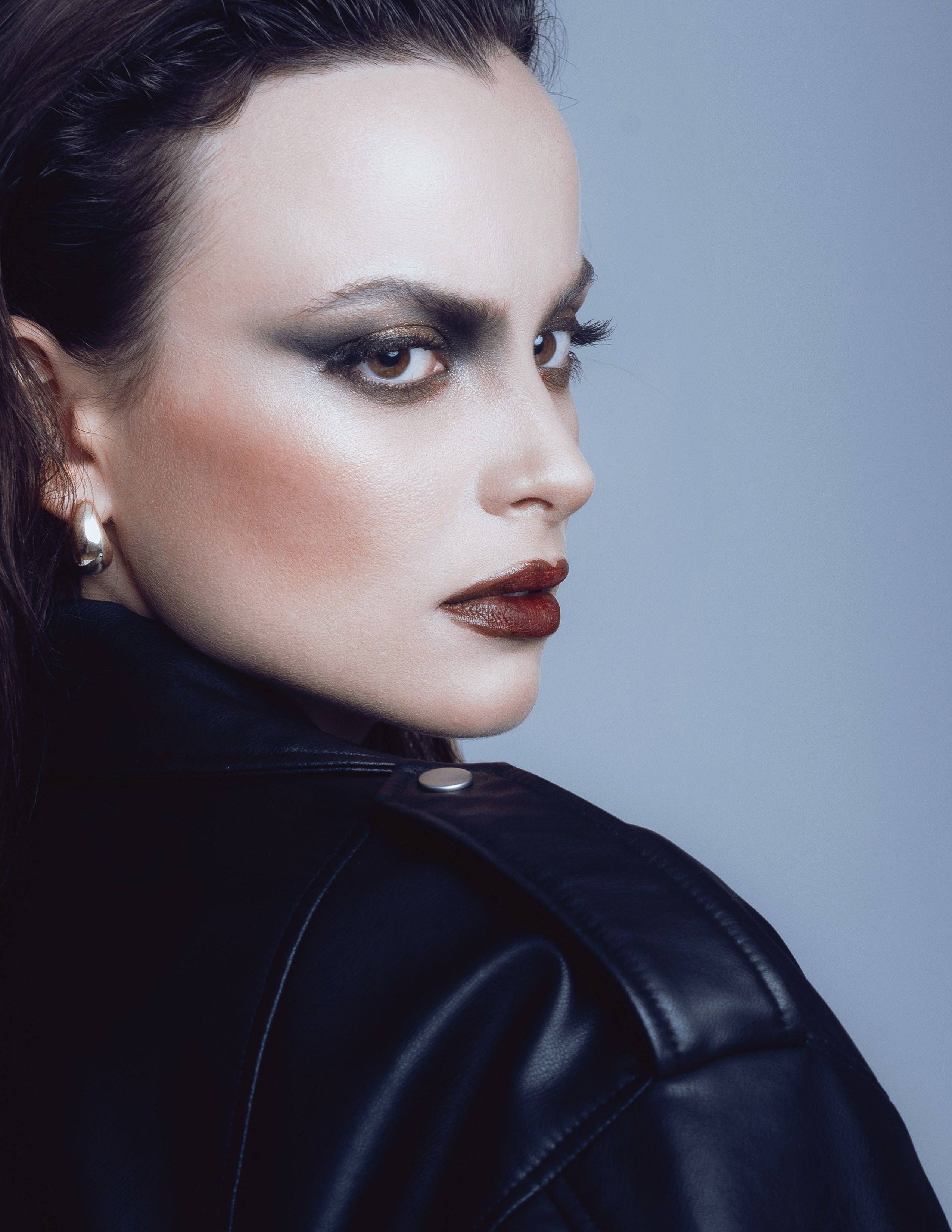 Профессиональная студийная фотосессия для моделей — Стильные портреты в Торревьехе